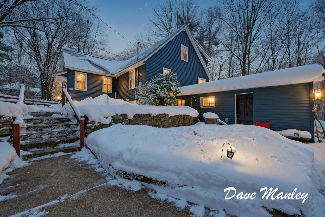 1335 Crestbrook Avenue Norton Shores MI 49444