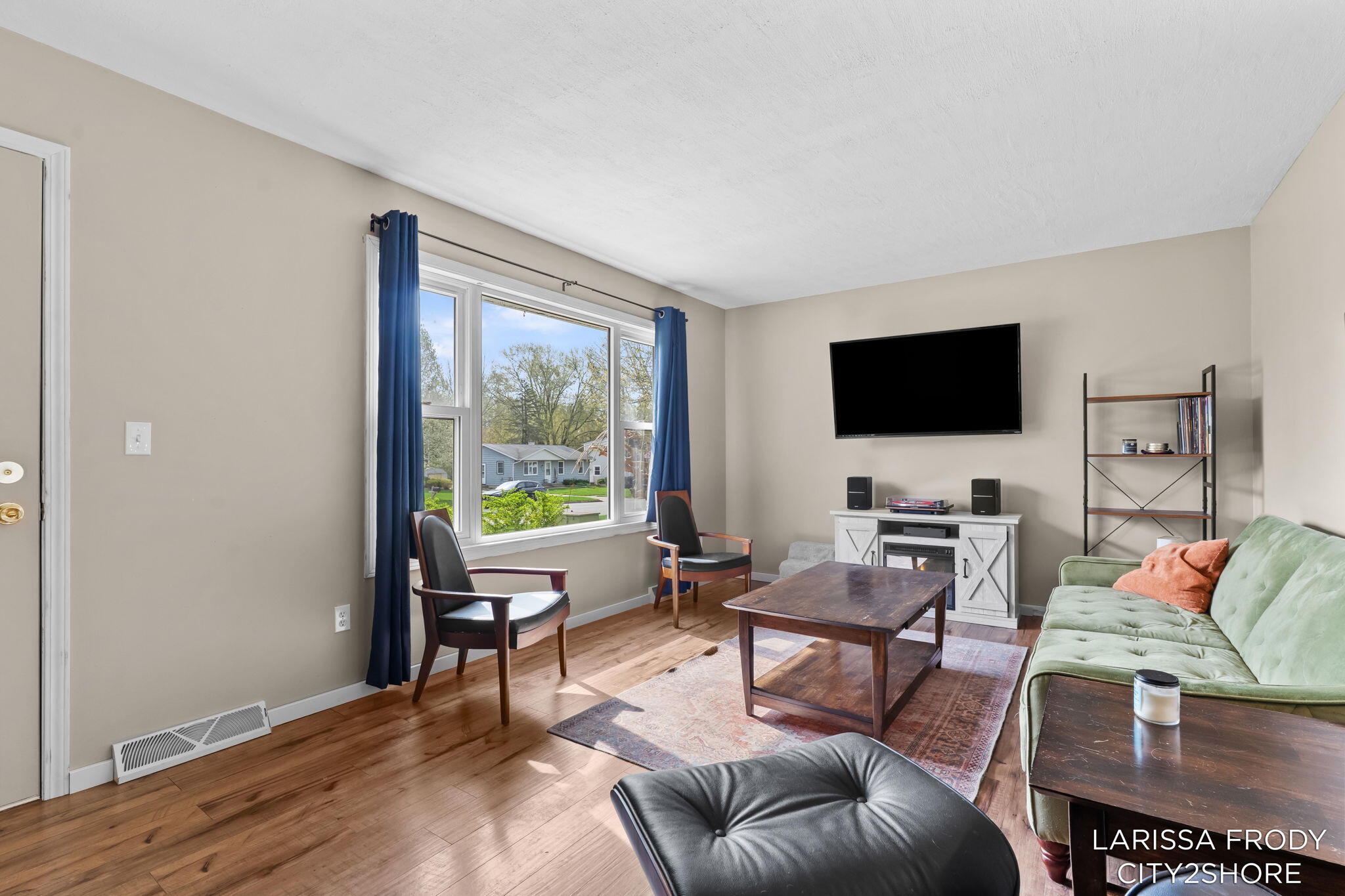 245 Helen Drive Rockford MI 49341