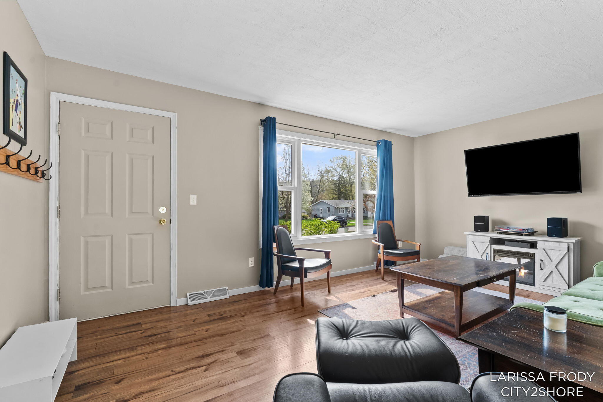 245 Helen Drive Rockford MI 49341