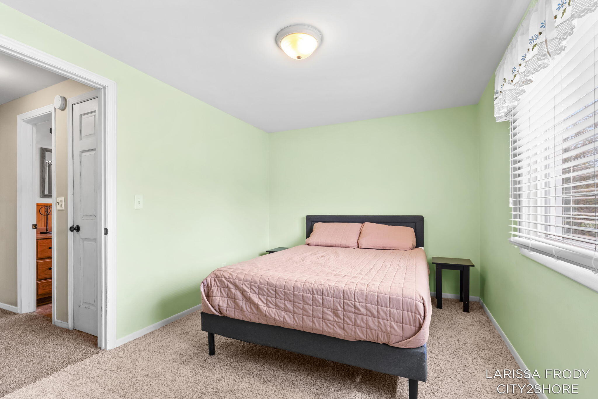 245 Helen Drive Rockford MI 49341
