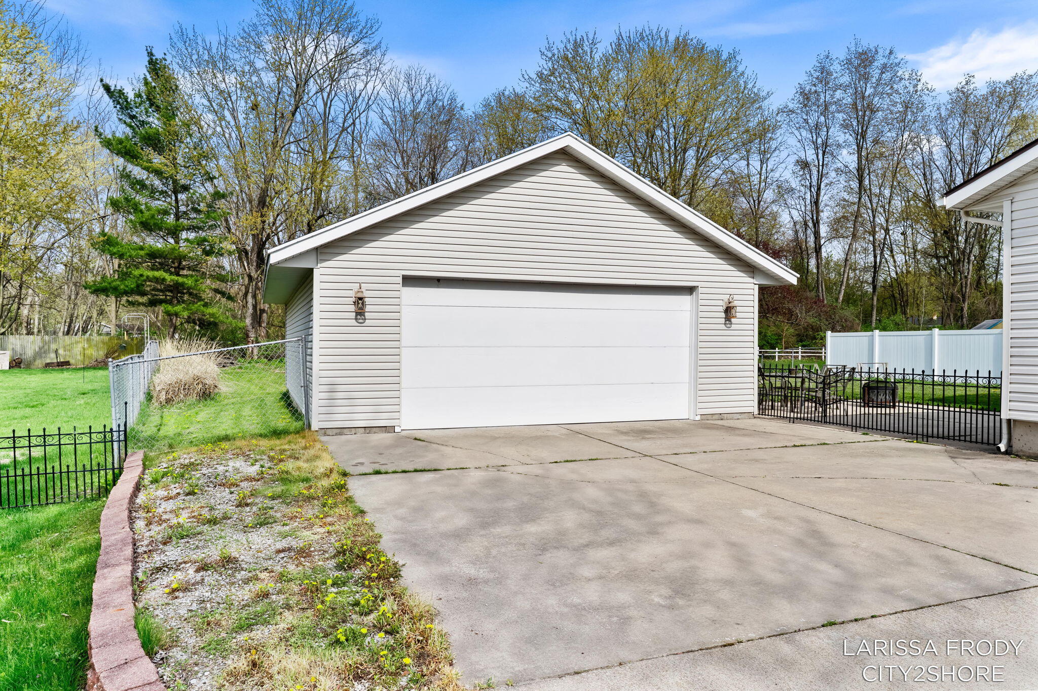 245 Helen Drive Rockford MI 49341