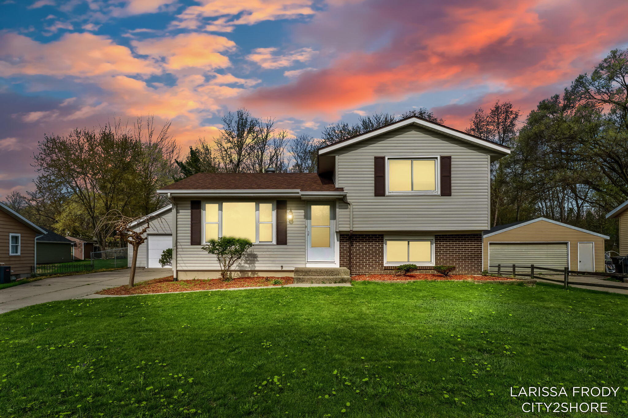 245 Helen Drive Rockford MI 49341