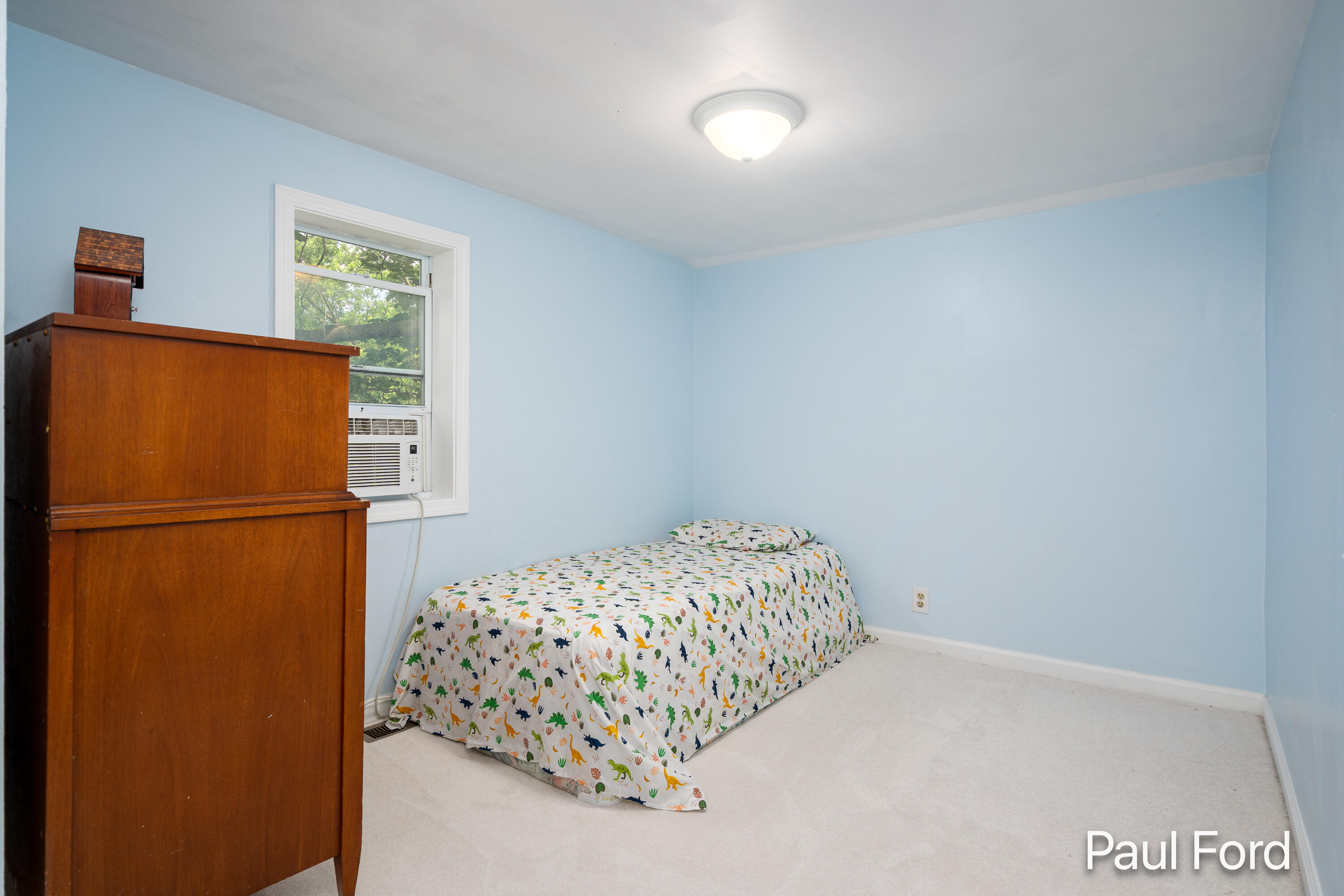924 Hall Street SE Grand Rapids MI 49507