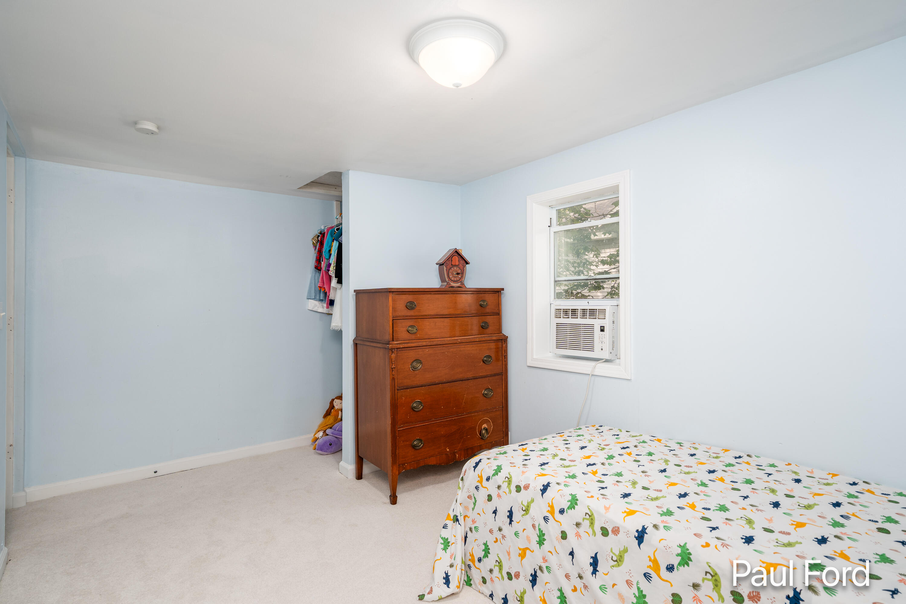 924 Hall Street SE Grand Rapids MI 49507