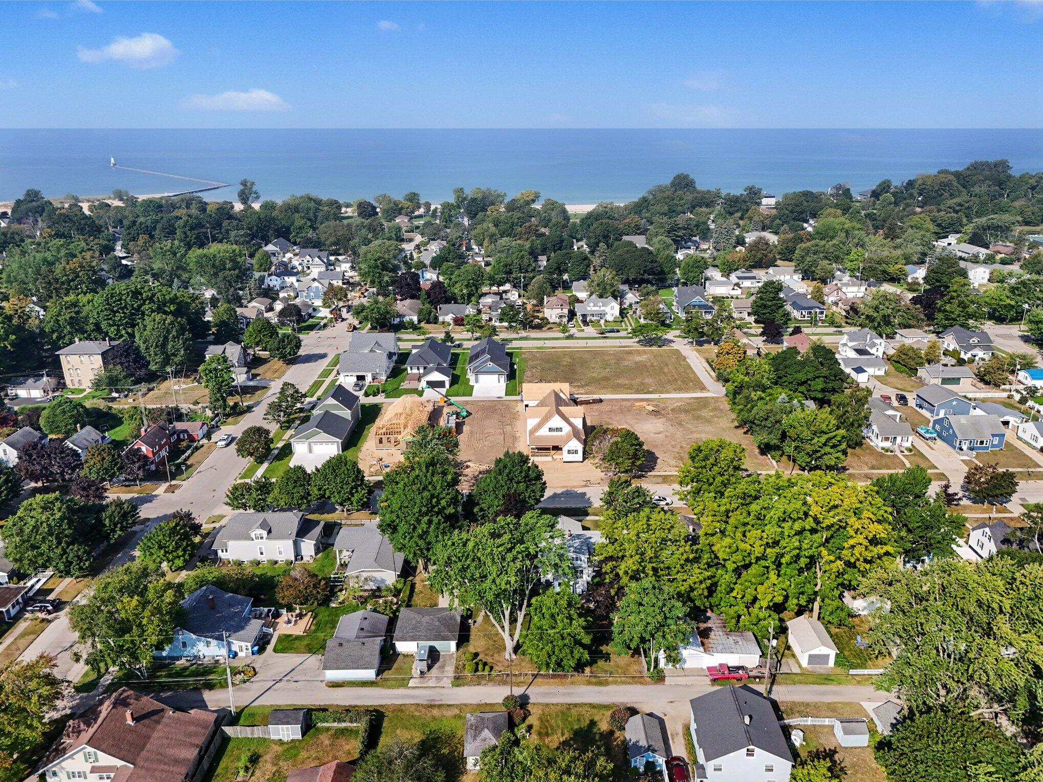 408 N Lewis Street Ludington MI 49431