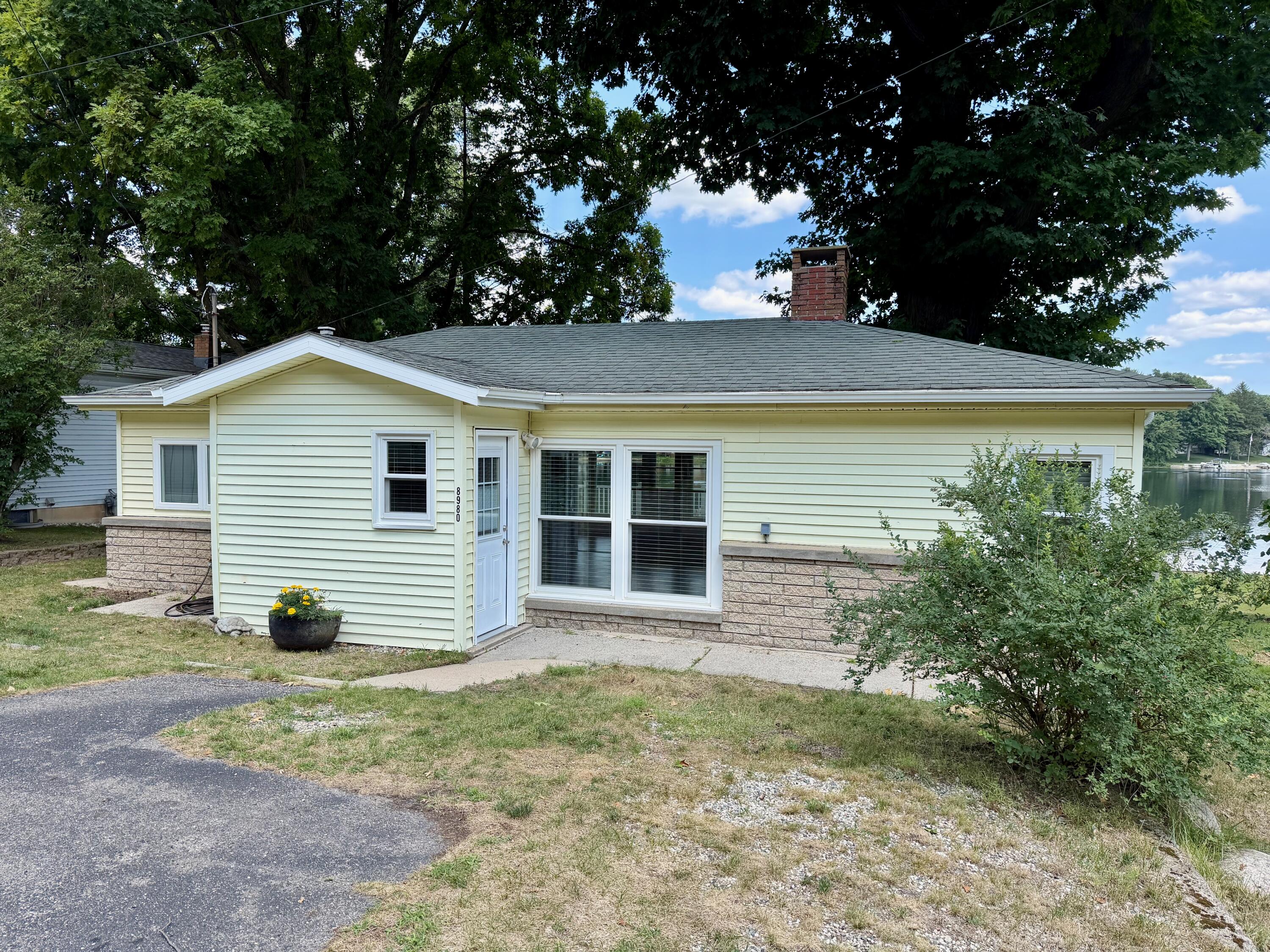 8980 Loveless Drive NE Rockford MI 49341