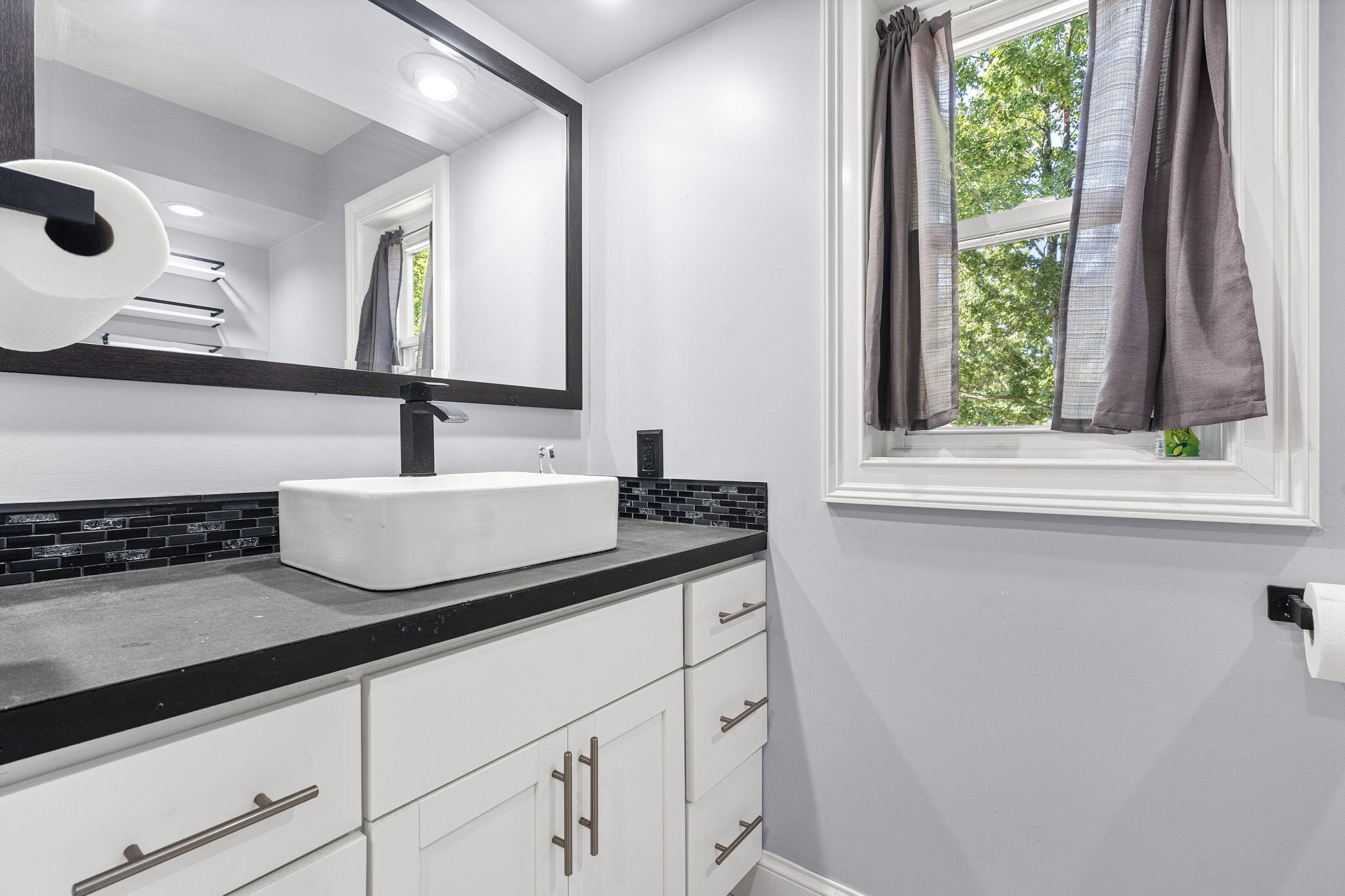 3861 64th Street Holland MI 49423