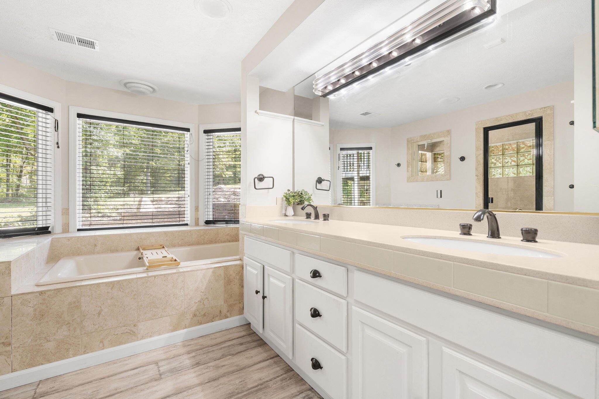 3861 64th Street Holland MI 49423