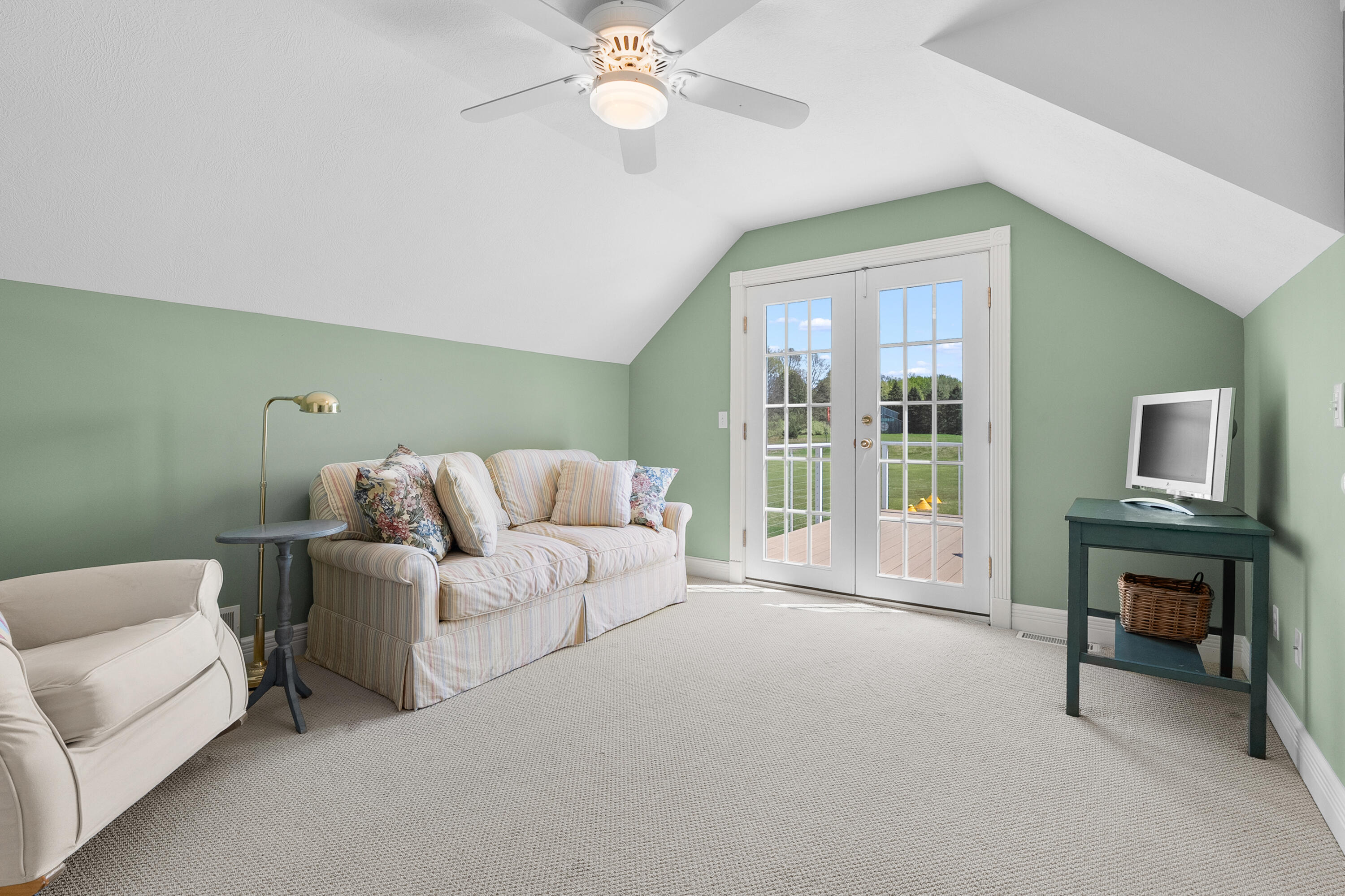 449 S Skyview Drive Kalamazoo MI 49009