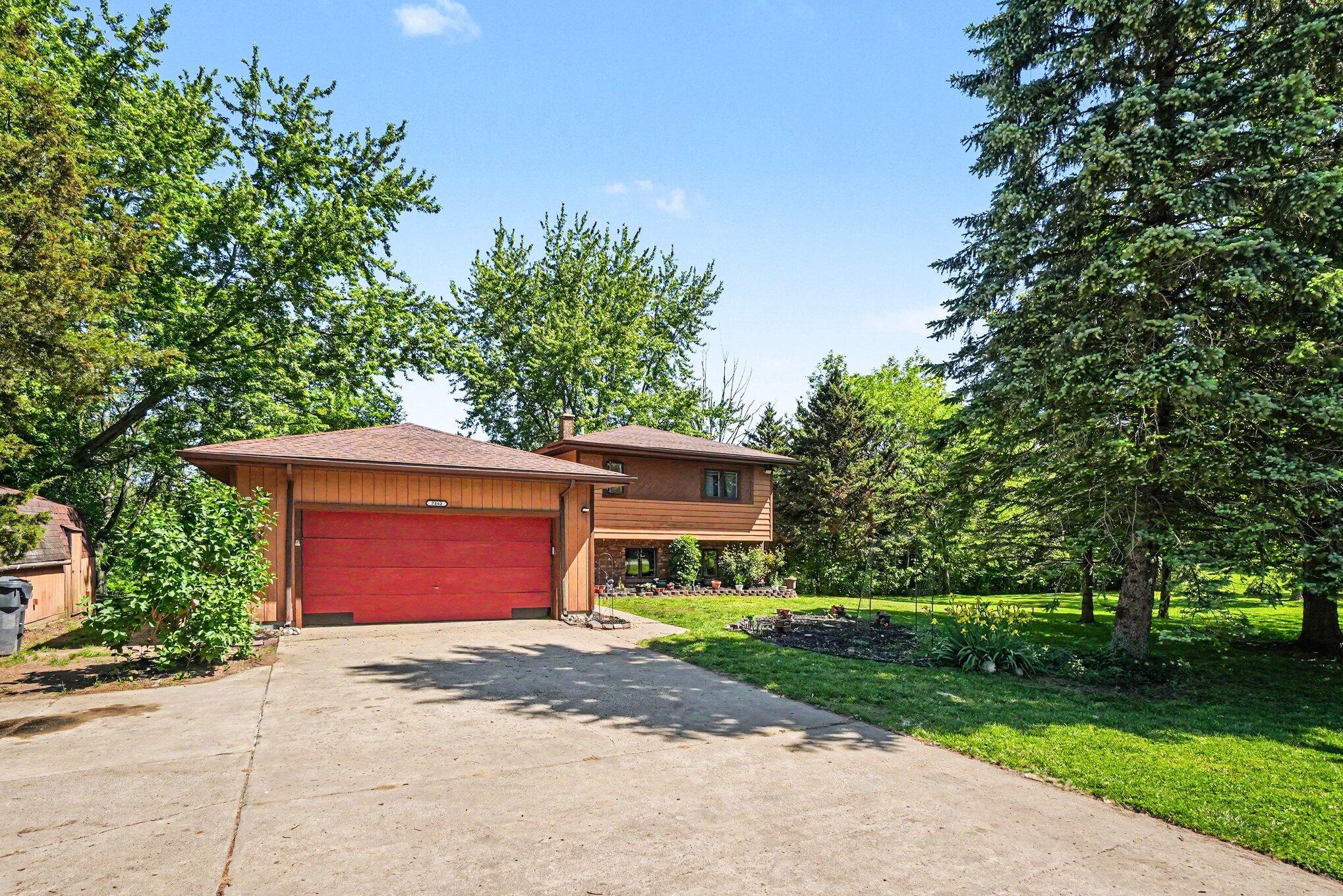 7343 Lakeridge Road South Haven MI 49090