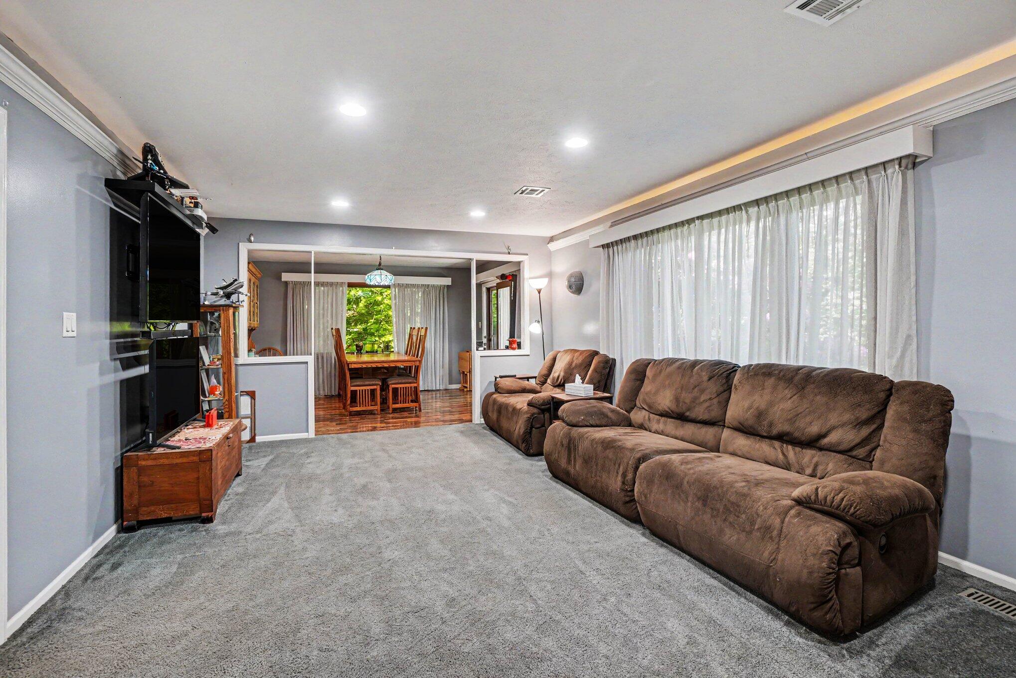 7343 Lakeridge Road South Haven MI 49090