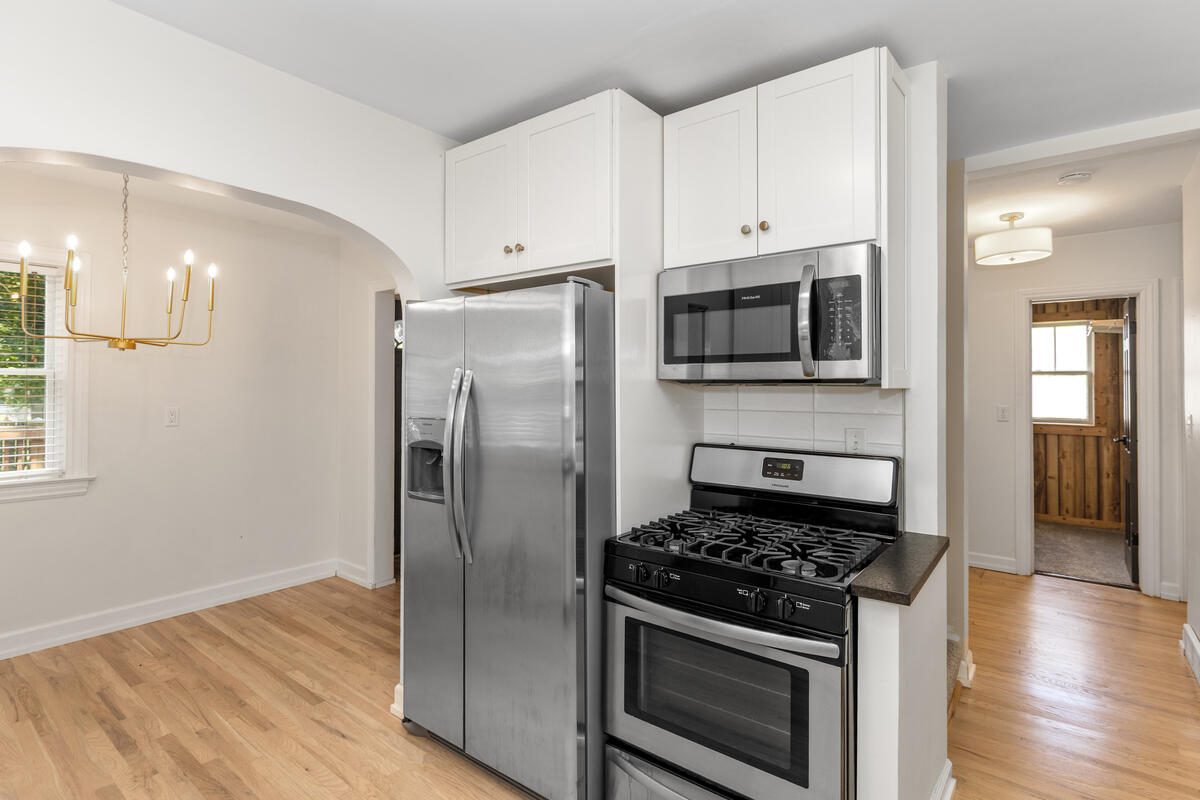 1221 Whitmore Avenue NW Grand Rapids MI 49504