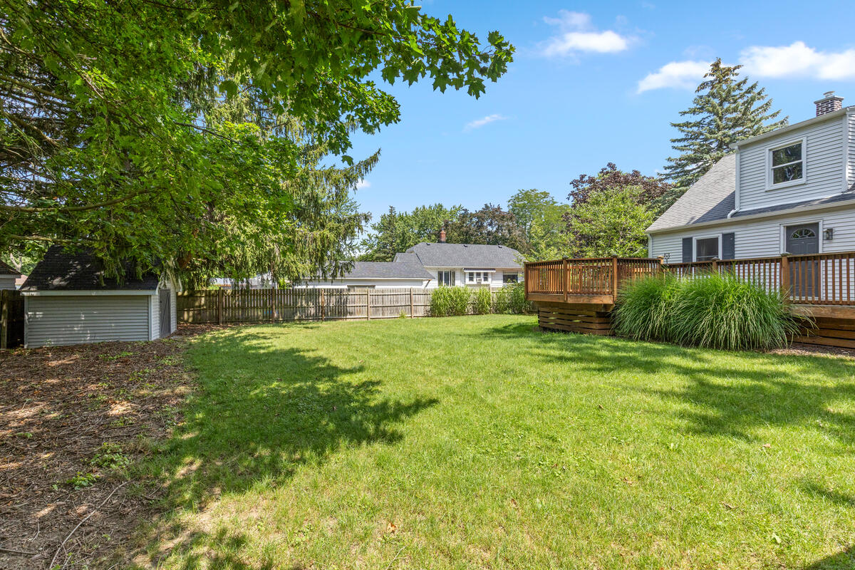 1221 Whitmore Avenue NW Grand Rapids MI 49504
