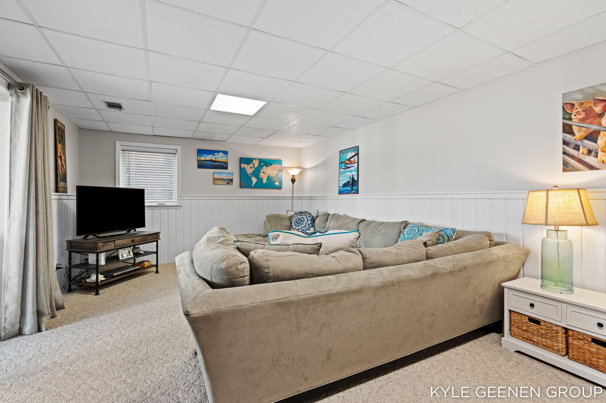 620 Lawn Avenue Holland MI 49424