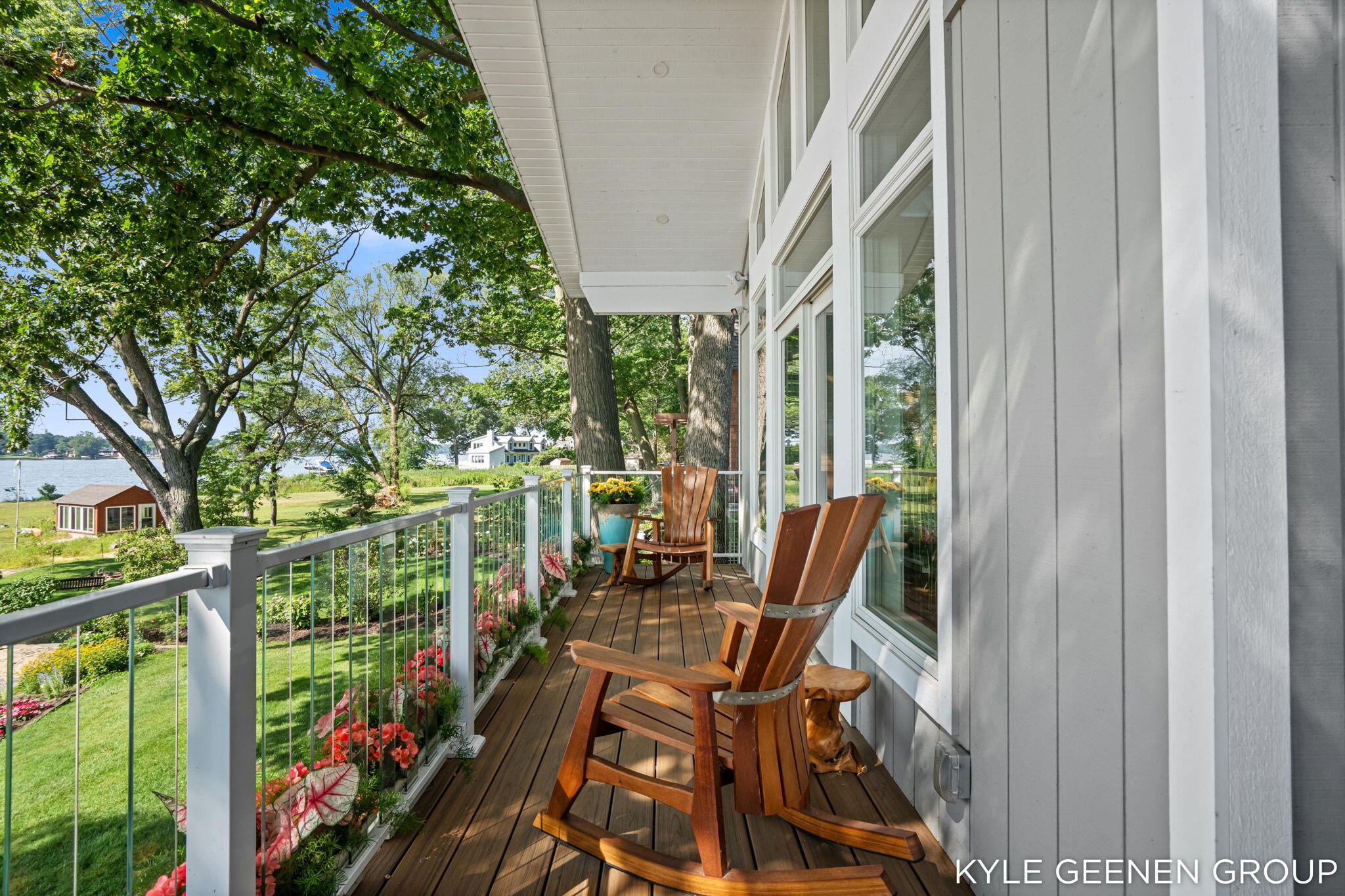 620 Lawn Avenue Holland MI 49424