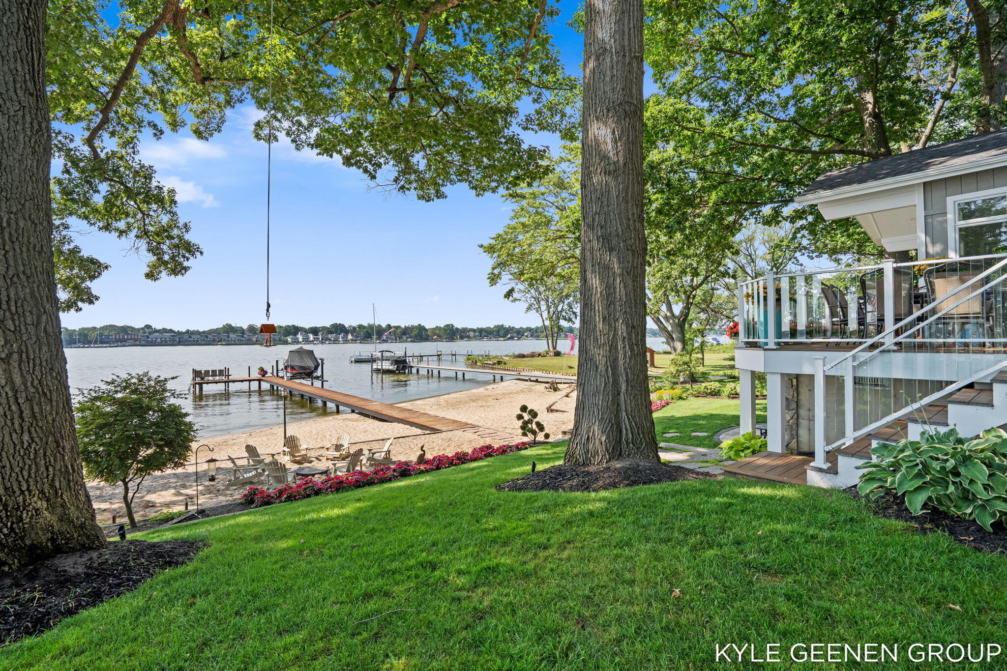 620 Lawn Avenue Holland MI 49424