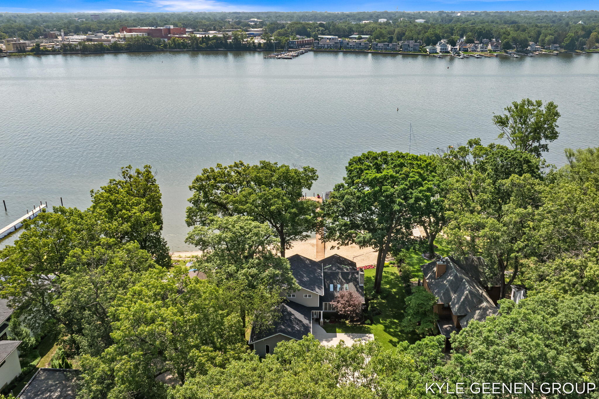620 Lawn Avenue Holland MI 49424