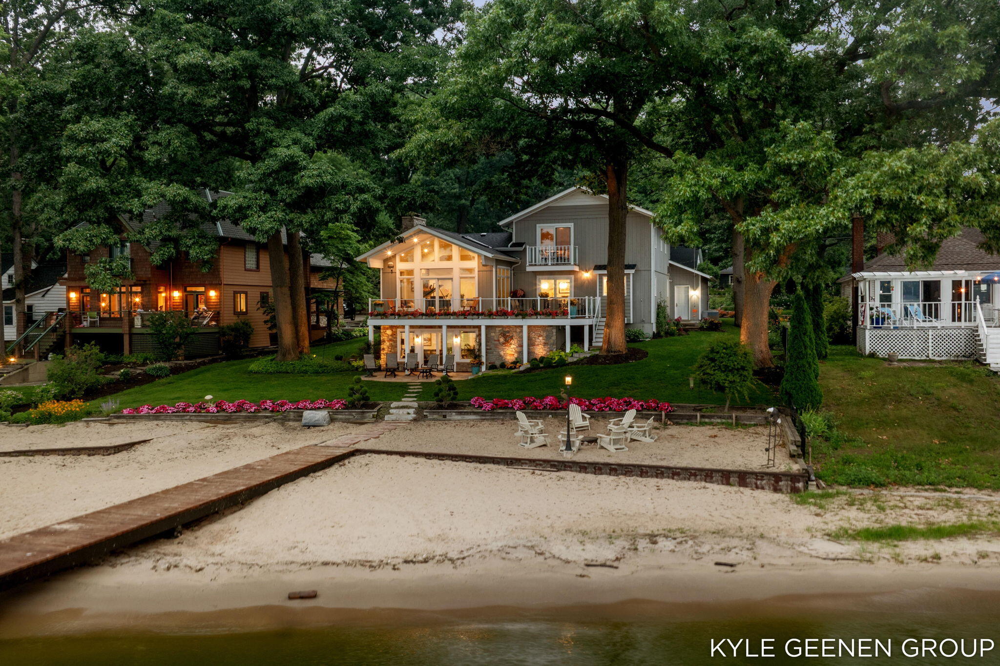 620 Lawn Avenue Holland MI 49424