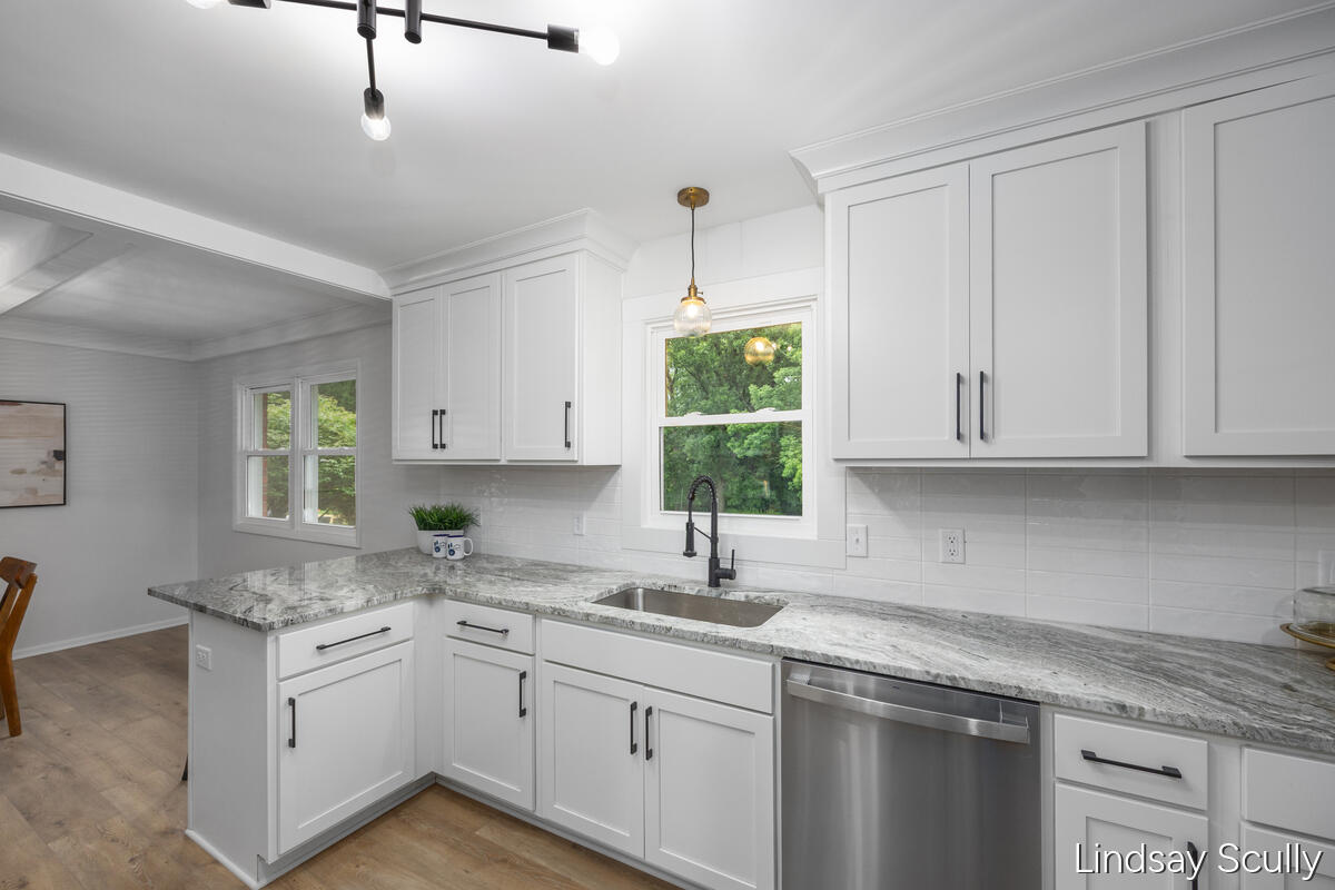 1955 Millbank Street SE Grand Rapids MI 49508