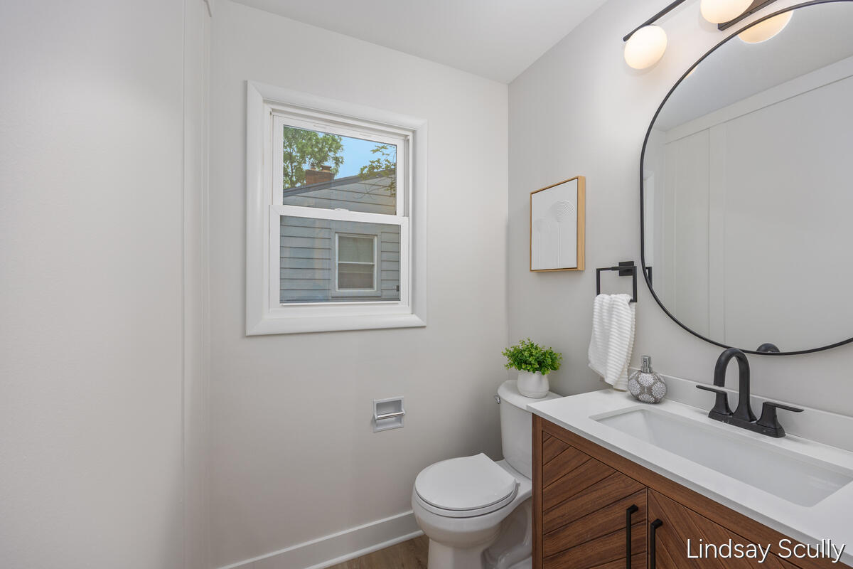1955 Millbank Street SE Grand Rapids MI 49508