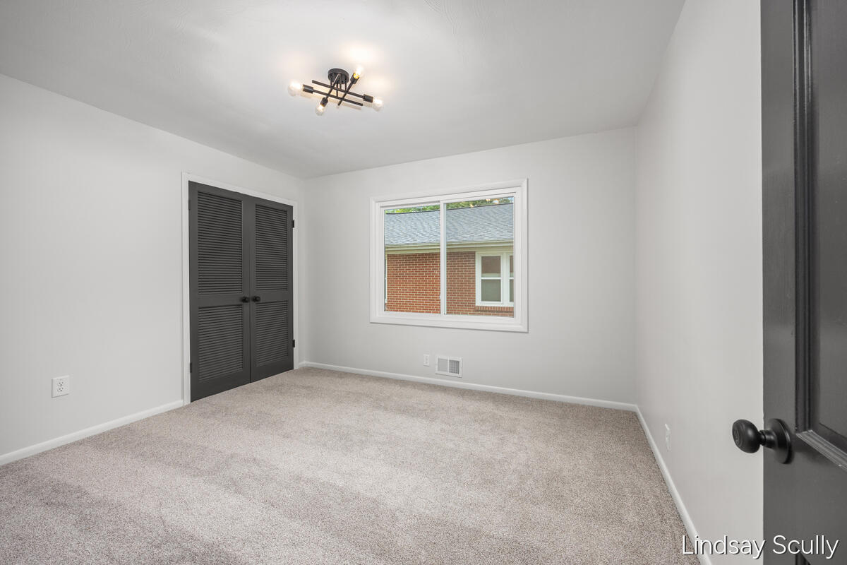 1955 Millbank Street SE Grand Rapids MI 49508