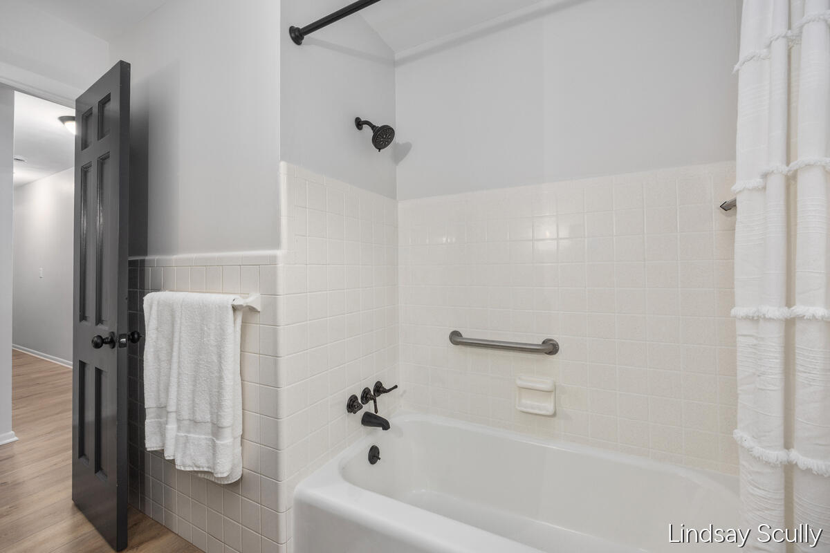 1955 Millbank Street SE Grand Rapids MI 49508