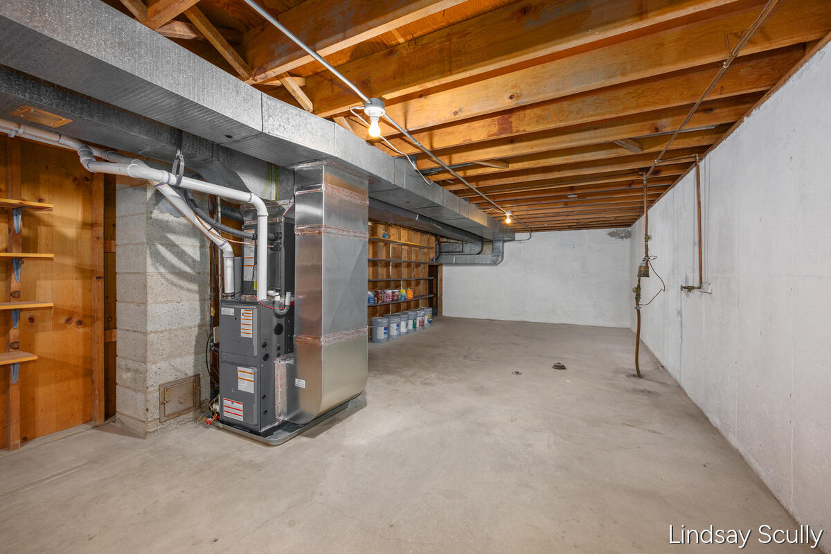 1955 Millbank Street SE Grand Rapids MI 49508
