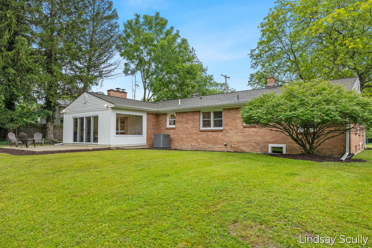 1955 Millbank Street SE Grand Rapids MI 49508