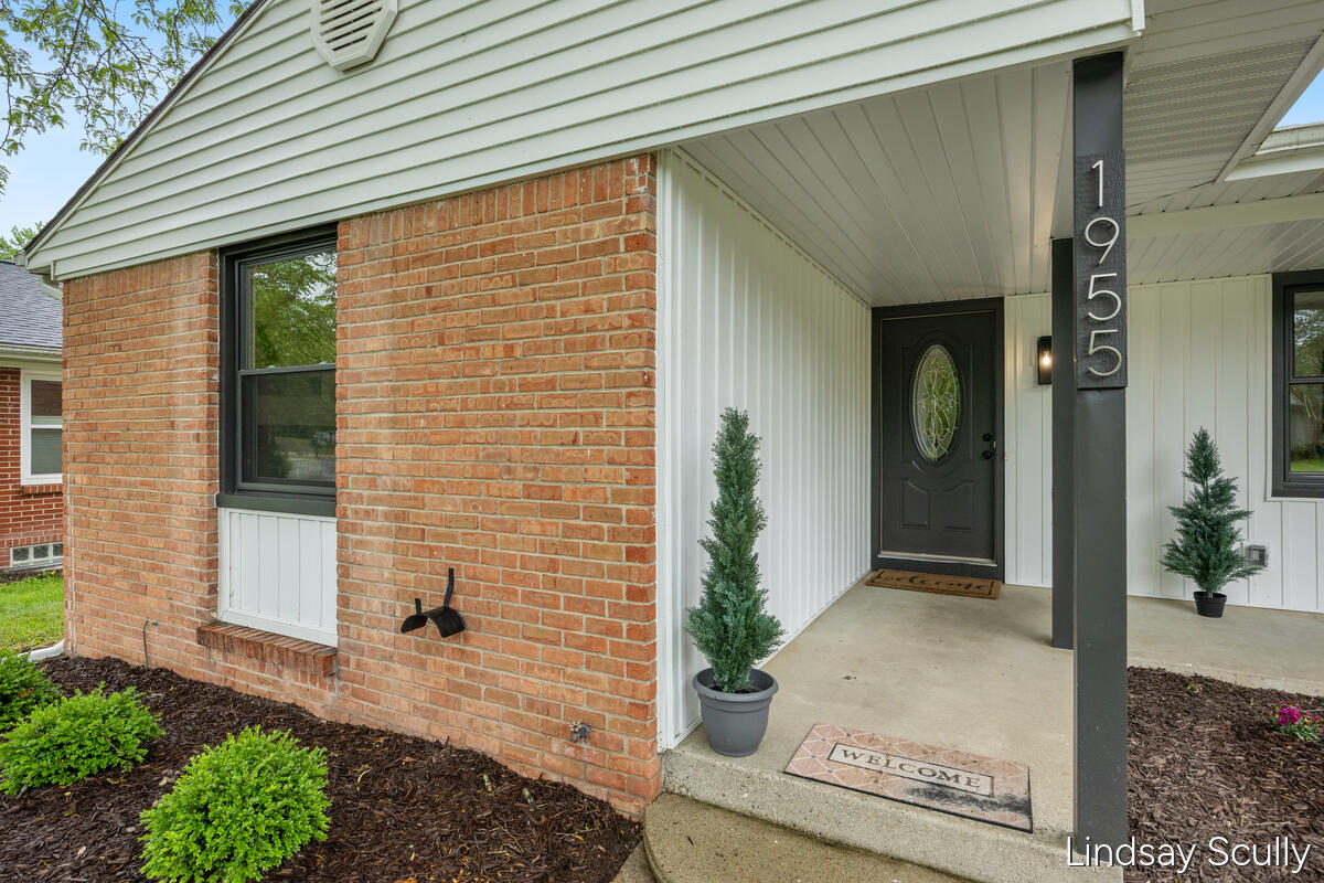 1955 Millbank Street SE Grand Rapids MI 49508