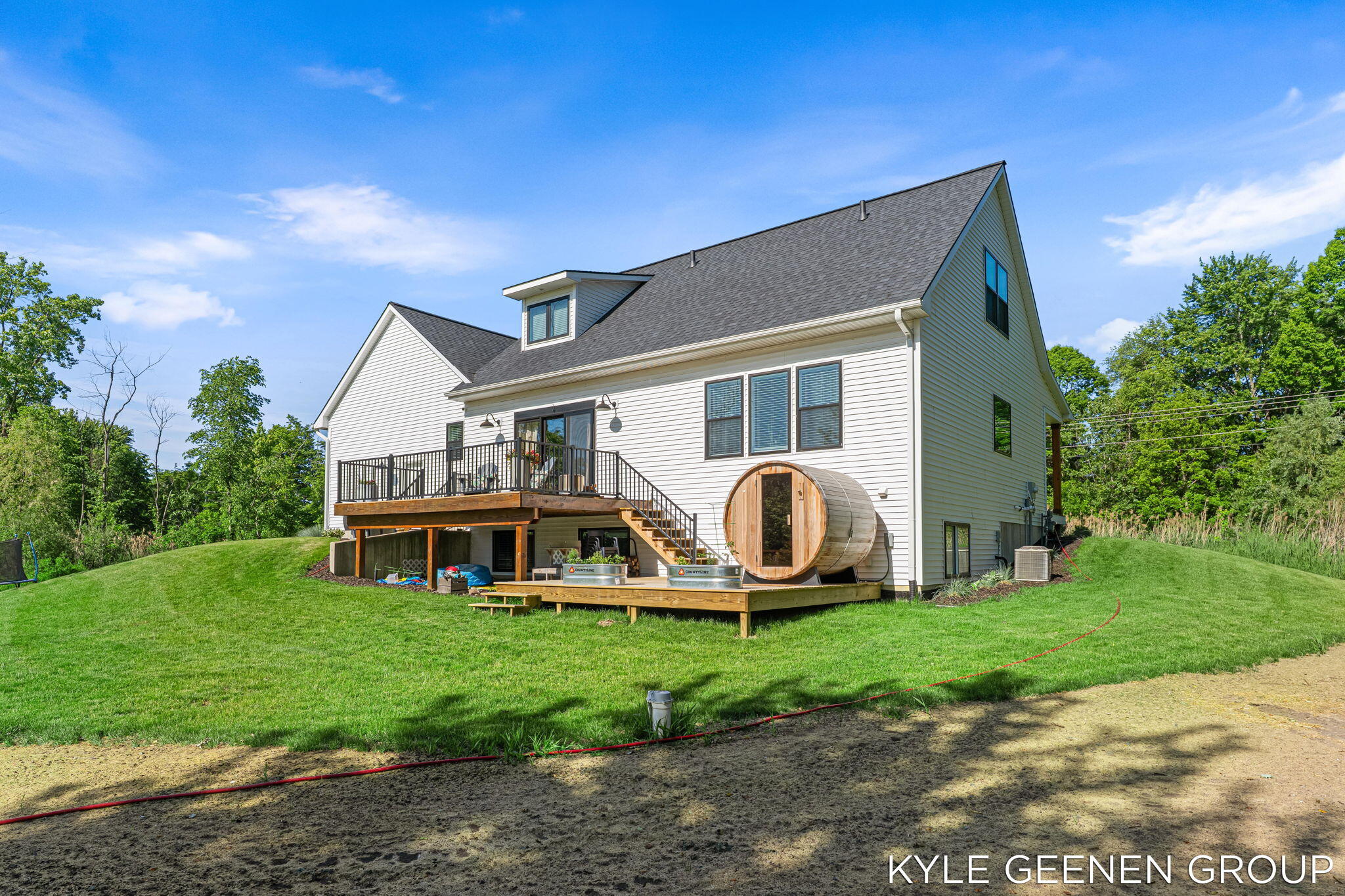 312 48th Avenue Zeeland MI 49464