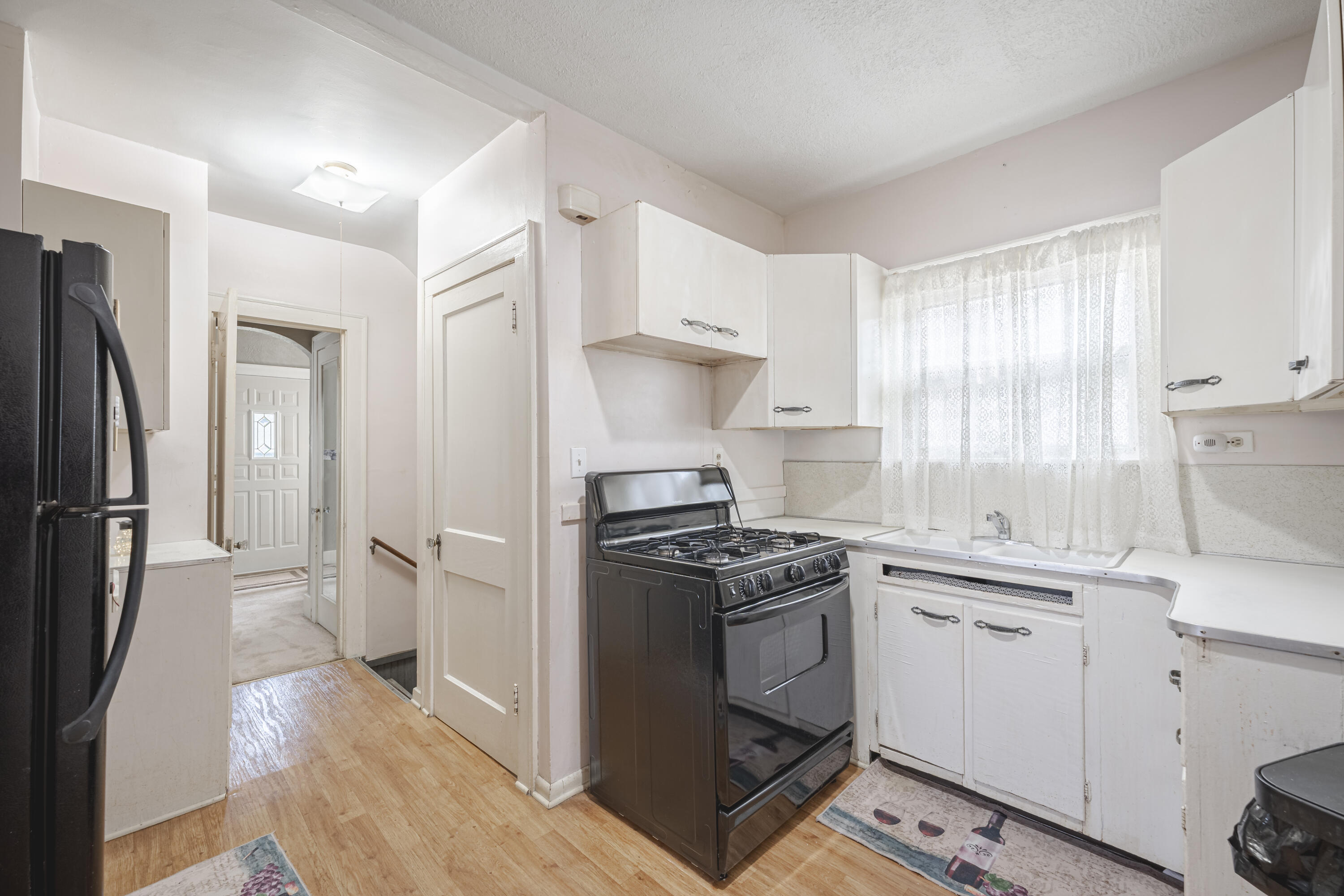 1100 Dickinson Street SE Grand Rapids MI 49507