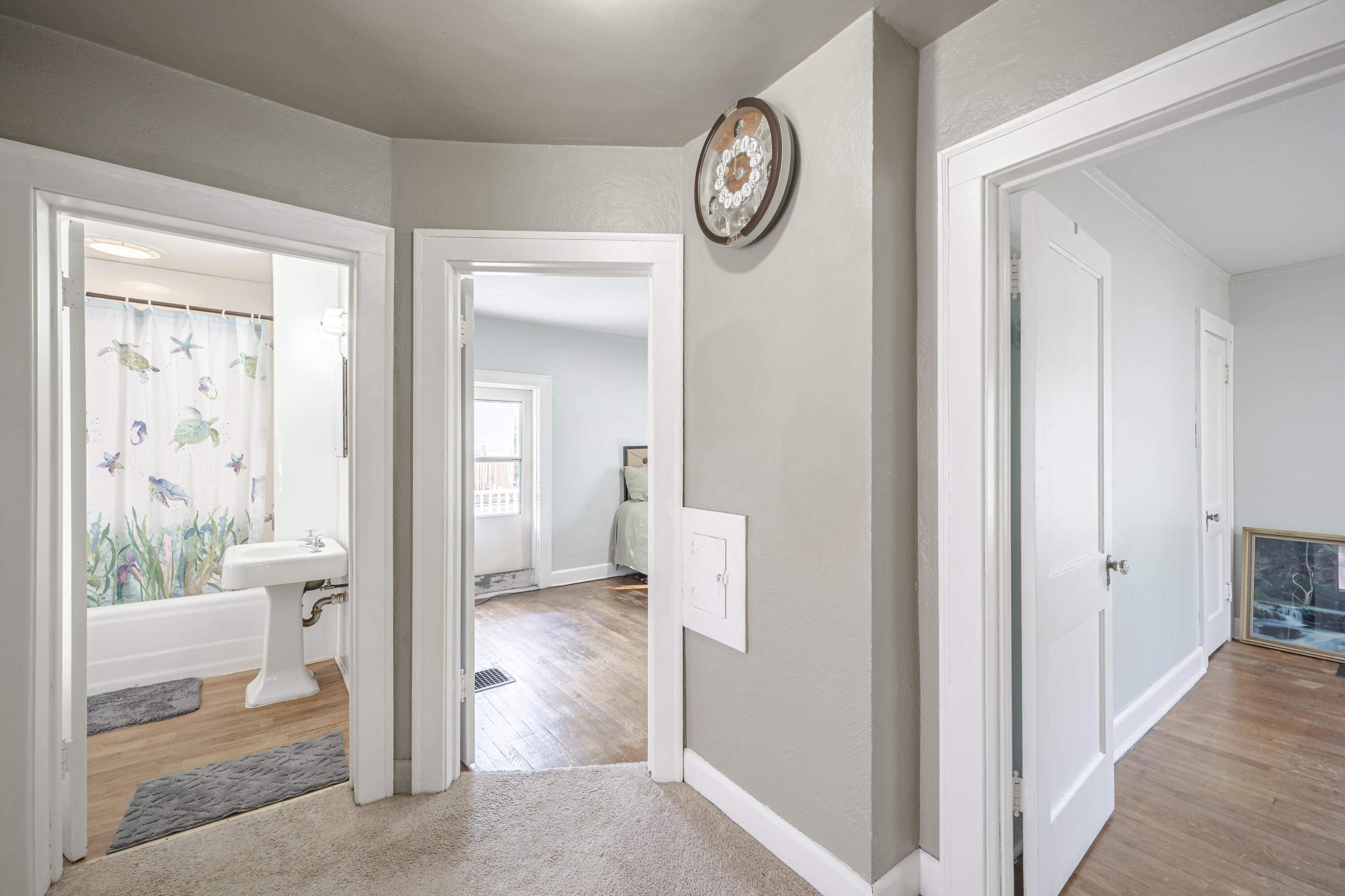 1100 Dickinson Street SE Grand Rapids MI 49507