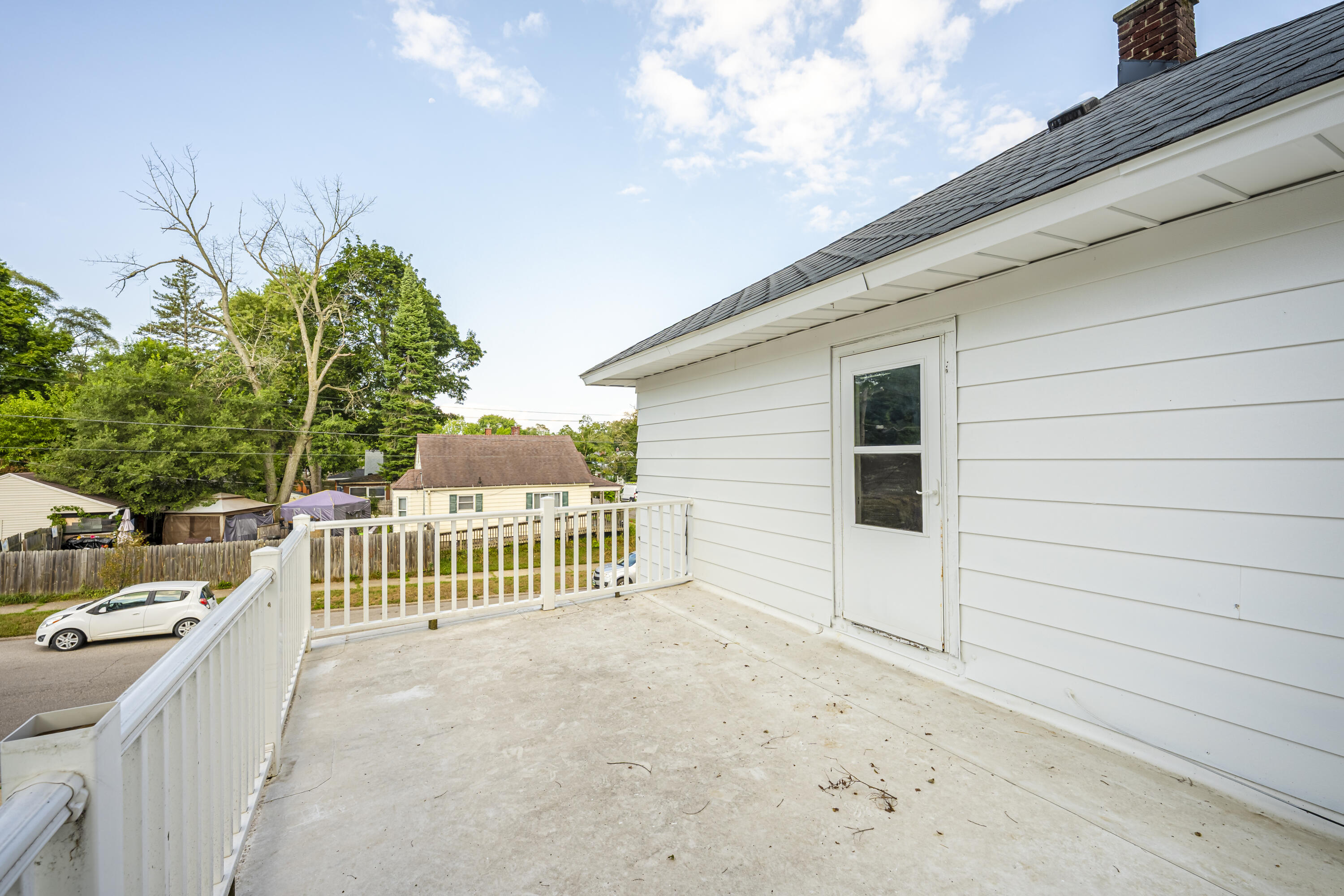 1100 Dickinson Street SE Grand Rapids MI 49507