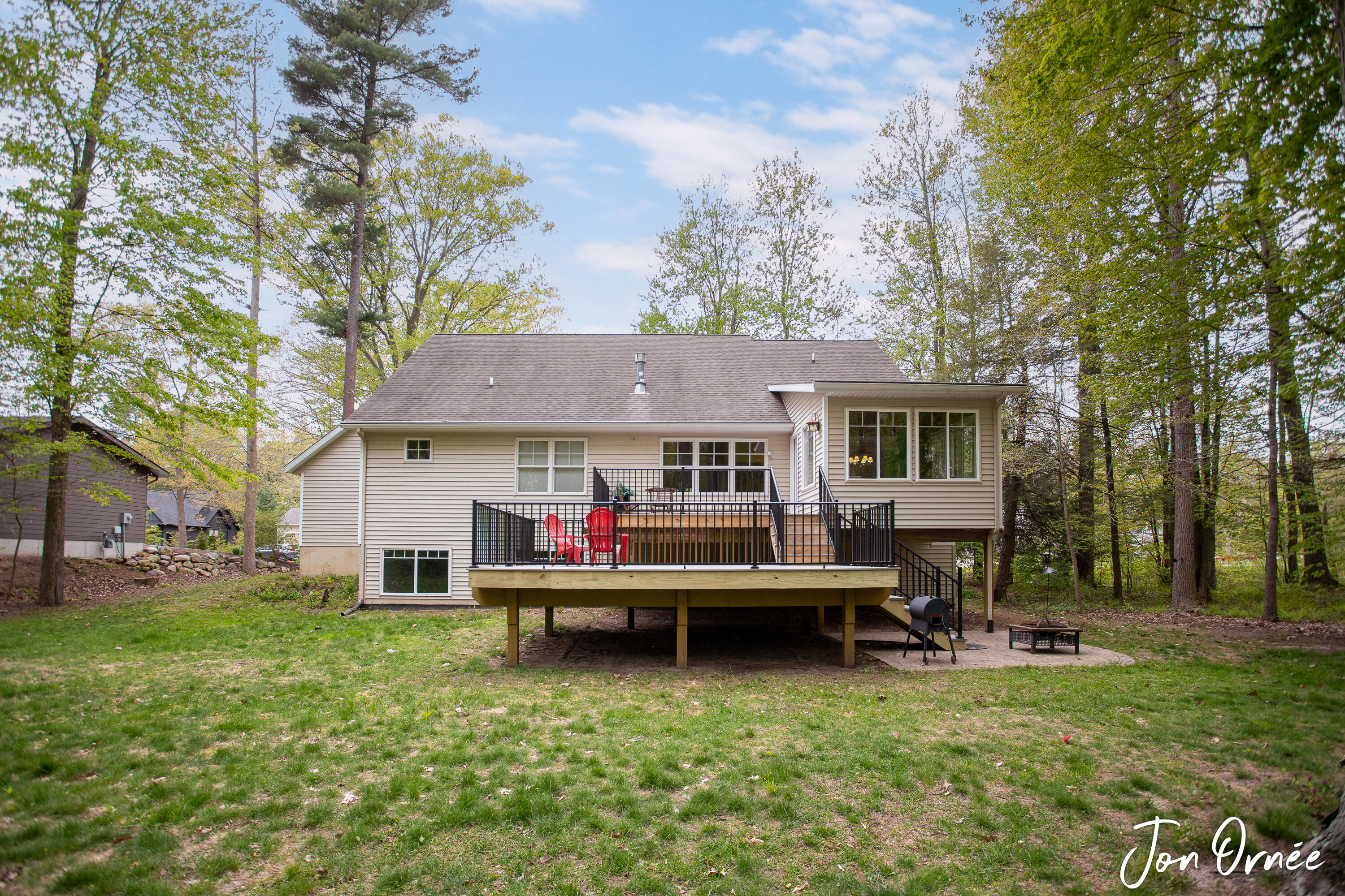 3359 Gaslight Lane Saugatuck MI 49453