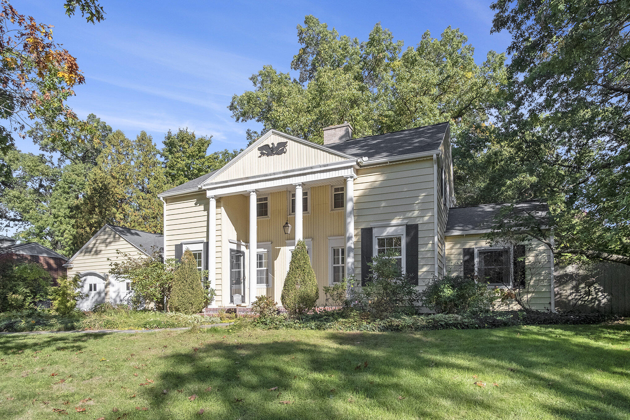 1048 Plymouth Avenue SE East Grand Rapids MI 49506