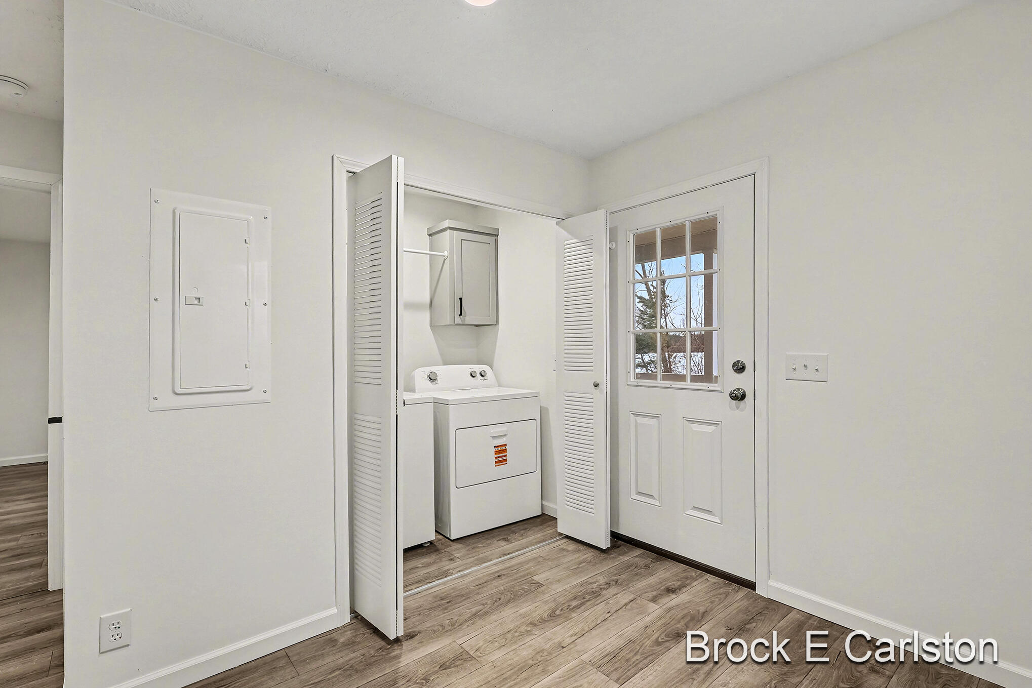 1283 E Ellis Road Norton Shores MI 49441