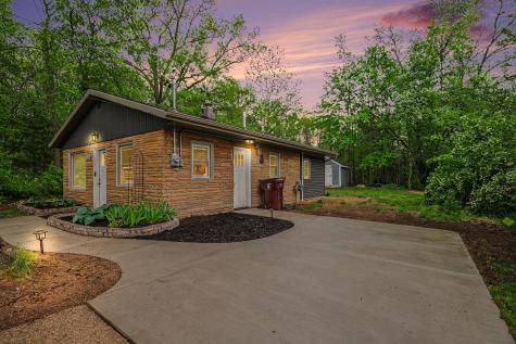 2061 Southland Drive Muskegon MI 49442