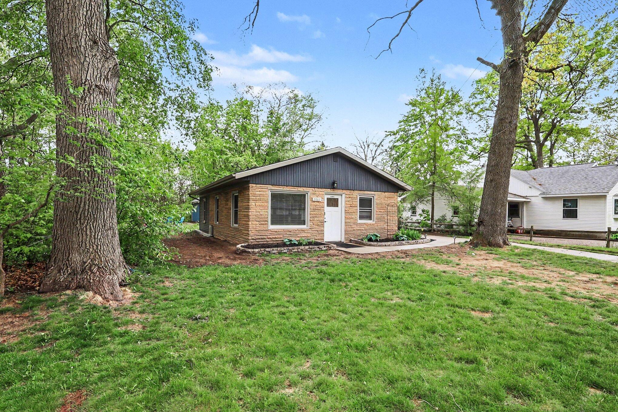 2061 Southland Drive Muskegon MI 49442