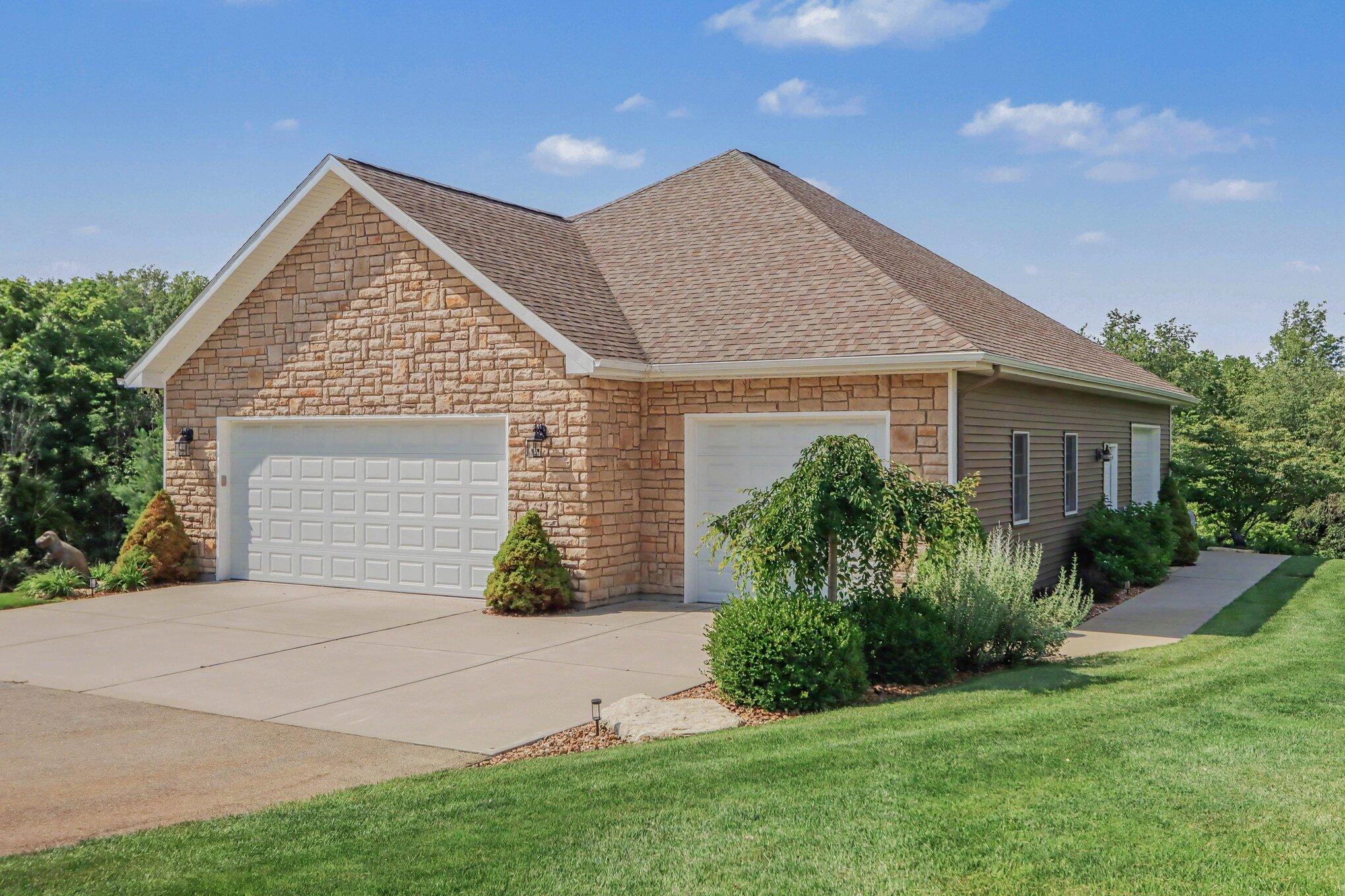 9269 Sedona Ridge Court SE Byron Center MI 49315