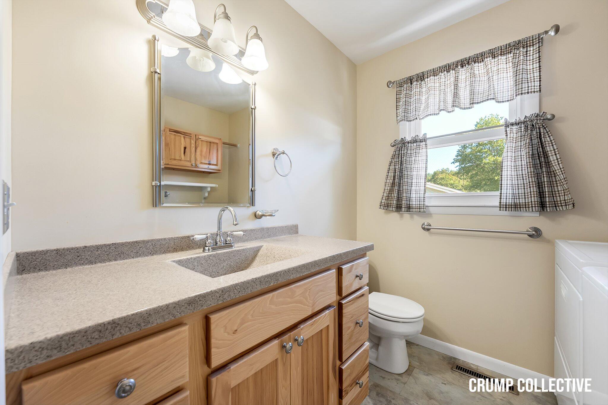 5010 Dorset Lane Norton Shores MI 49441