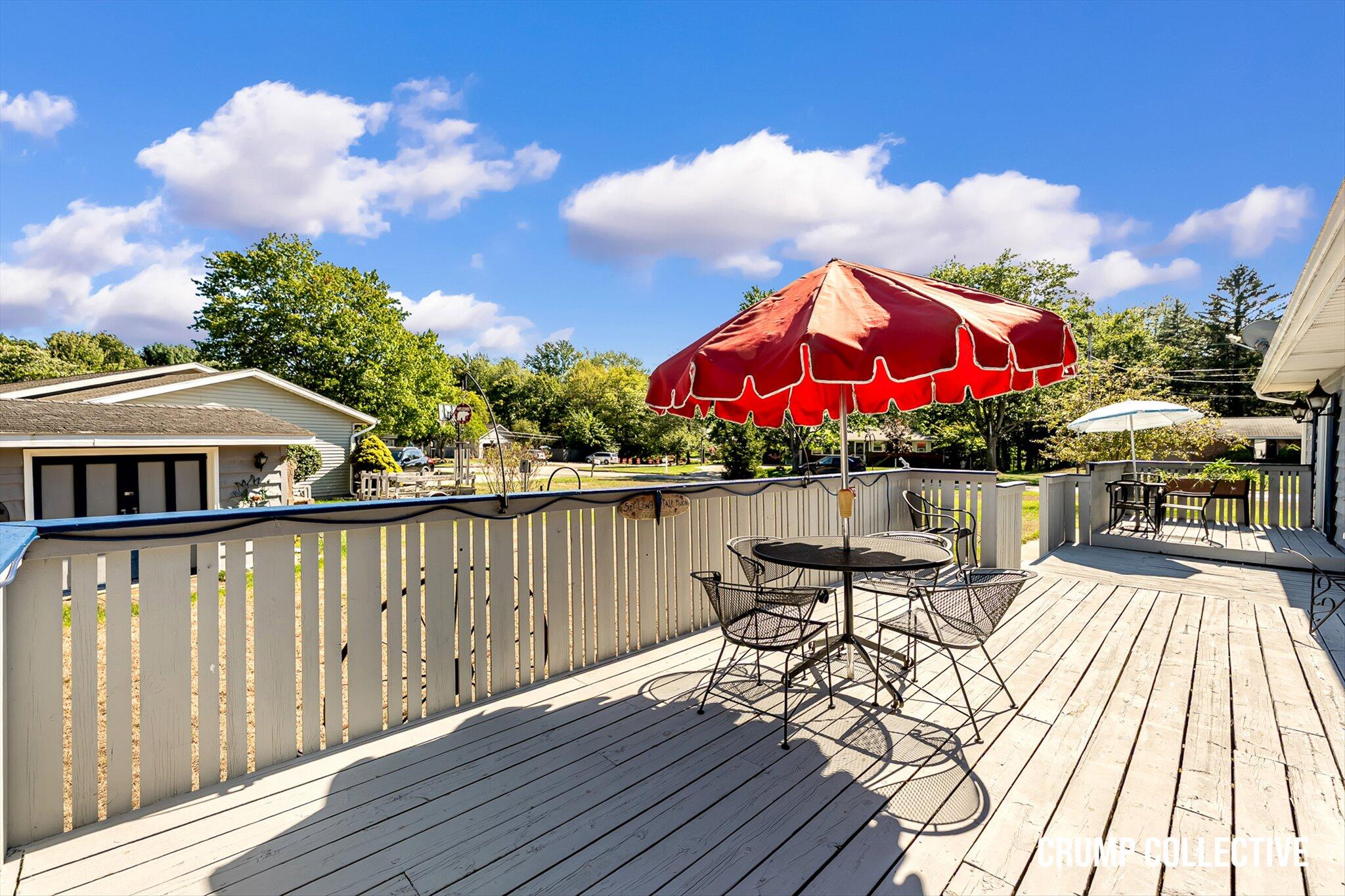 5010 Dorset Lane Norton Shores MI 49441