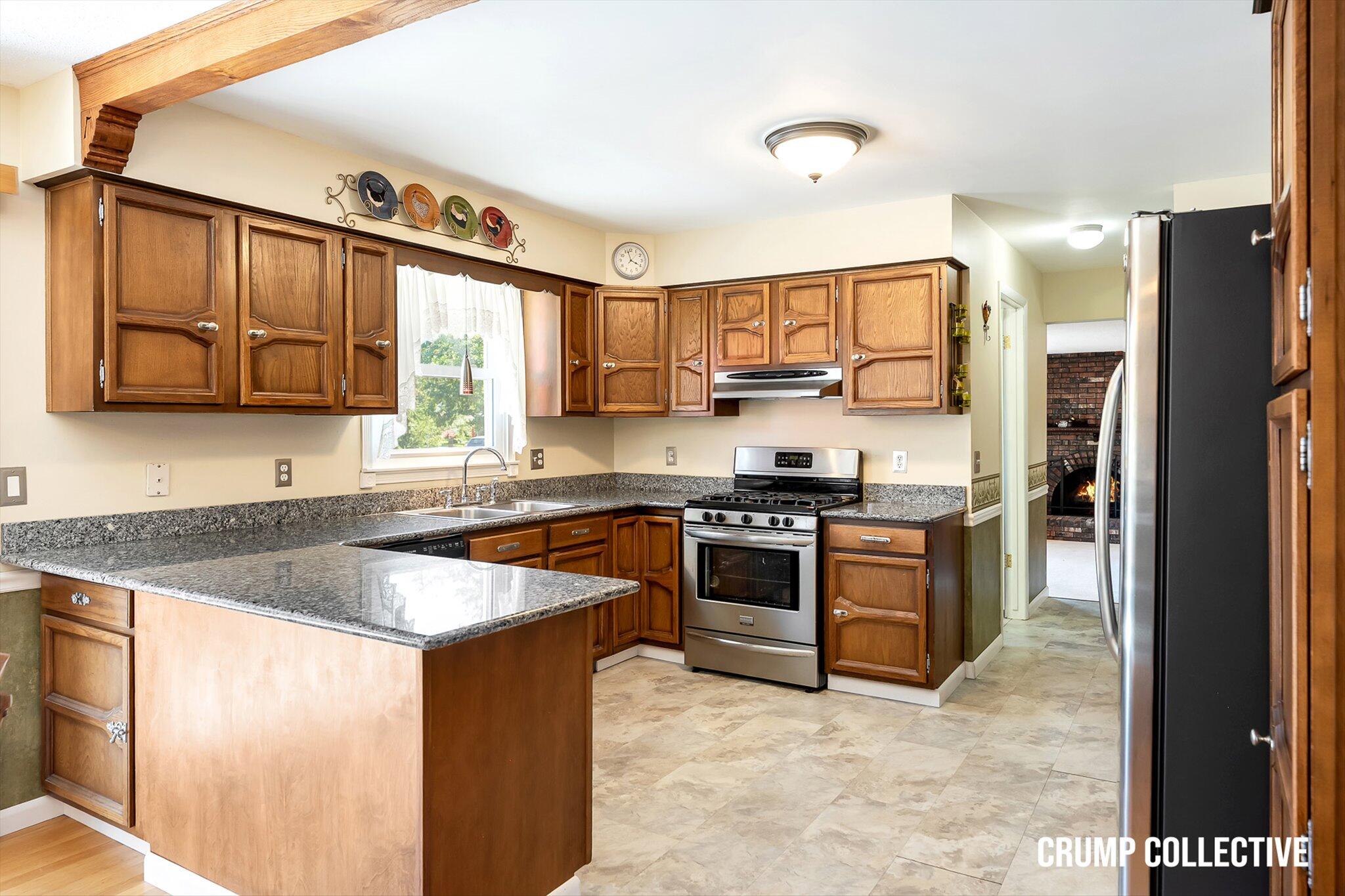 5010 Dorset Lane Norton Shores MI 49441