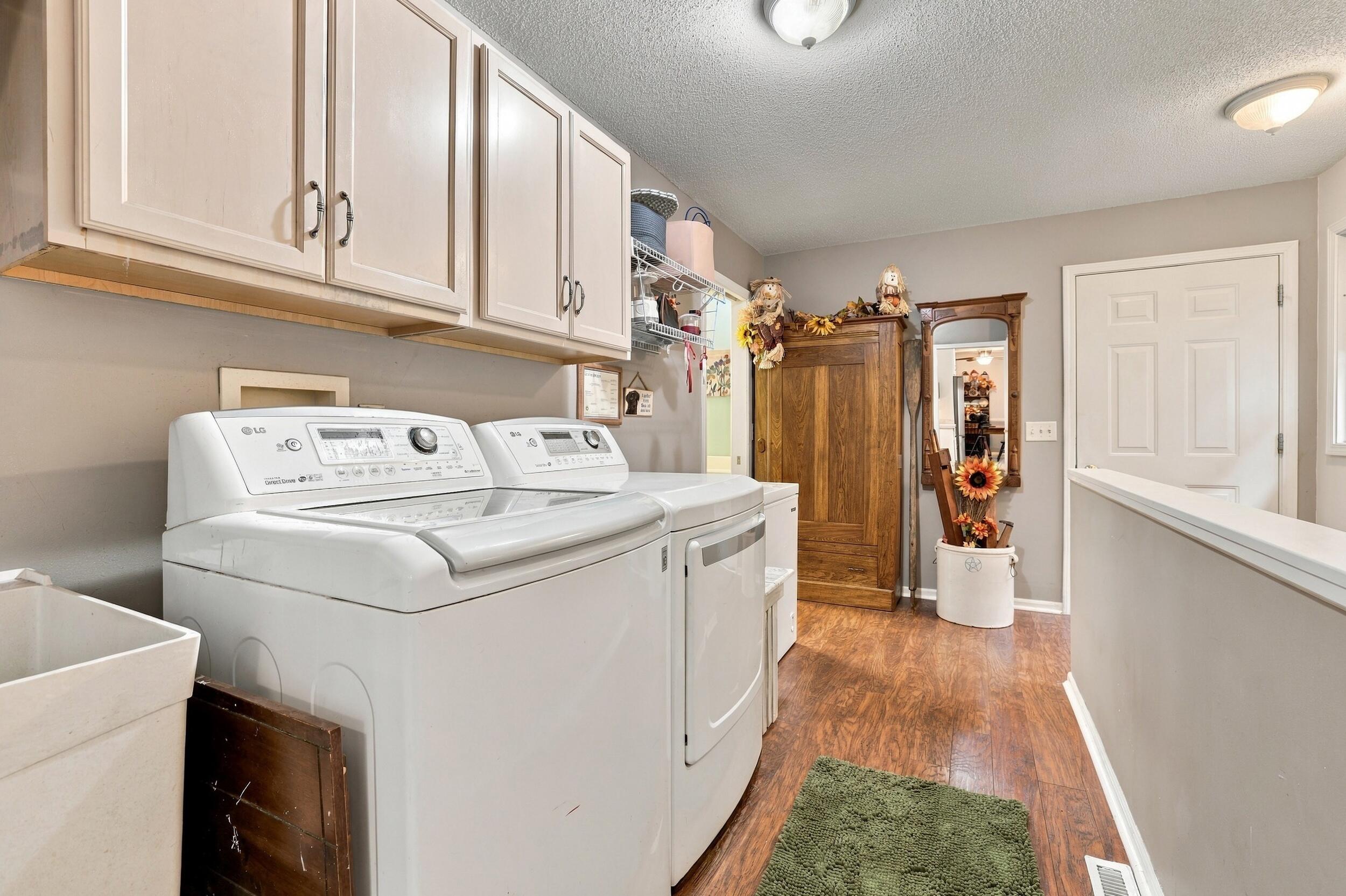 1652 Cornerstone Drive Muskegon MI 49445