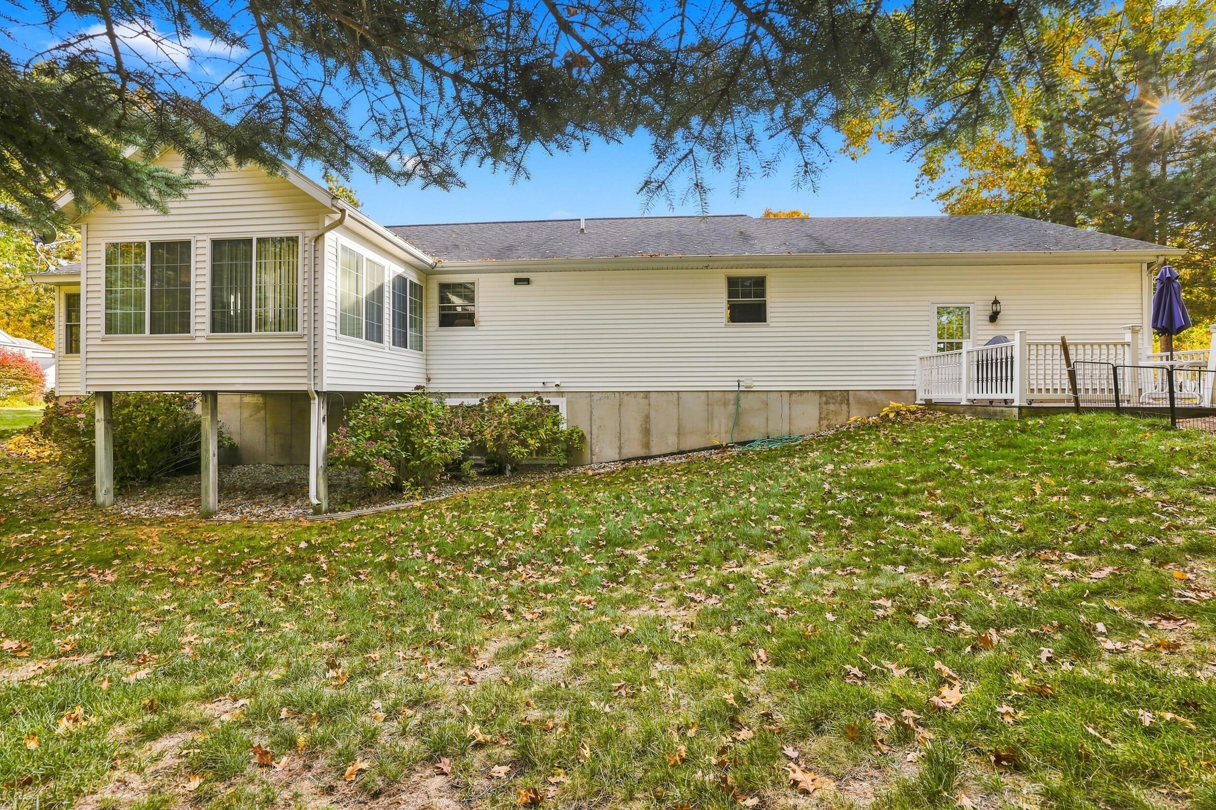 1652 Cornerstone Drive Muskegon MI 49445