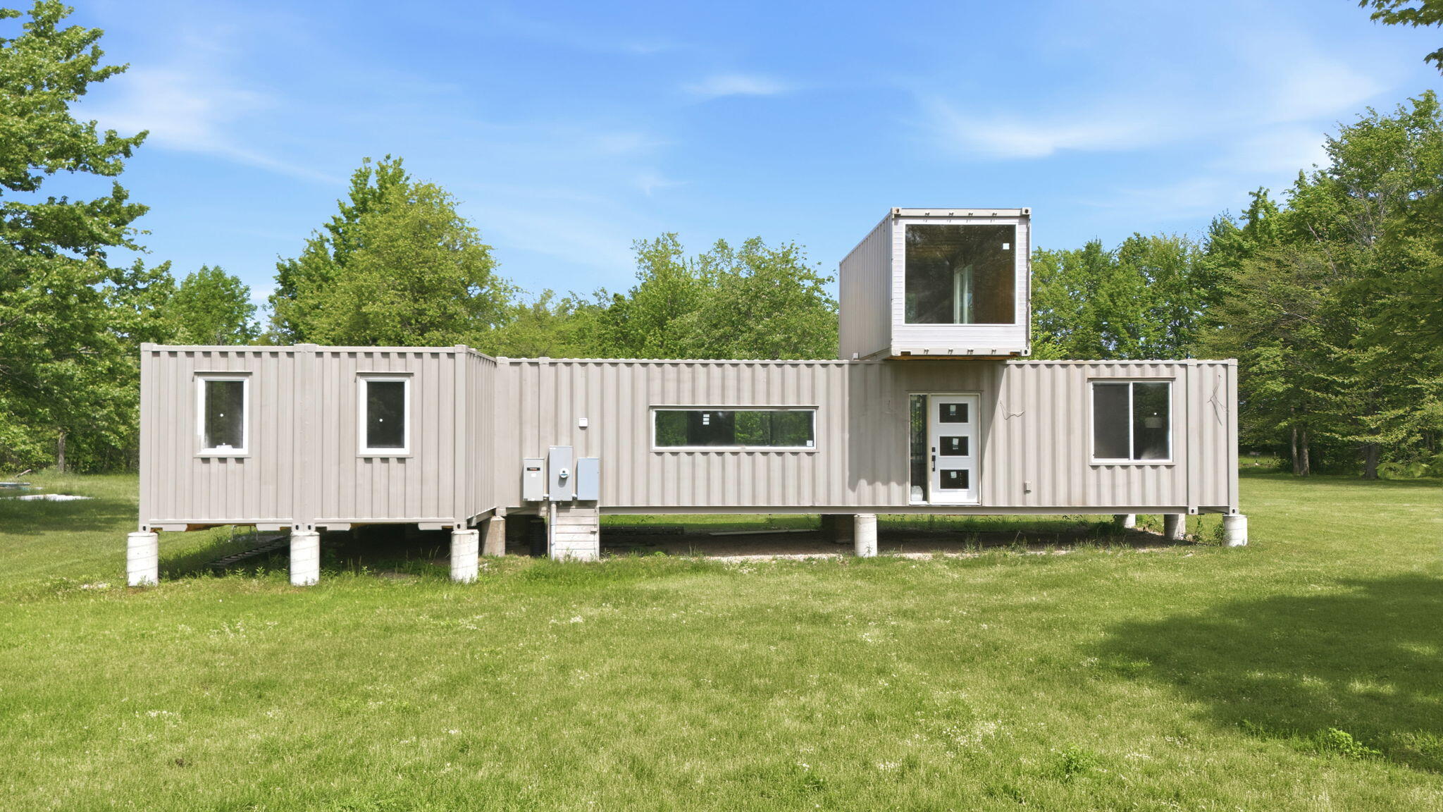 7767 Warren Woods Road Three Oaks MI 49128