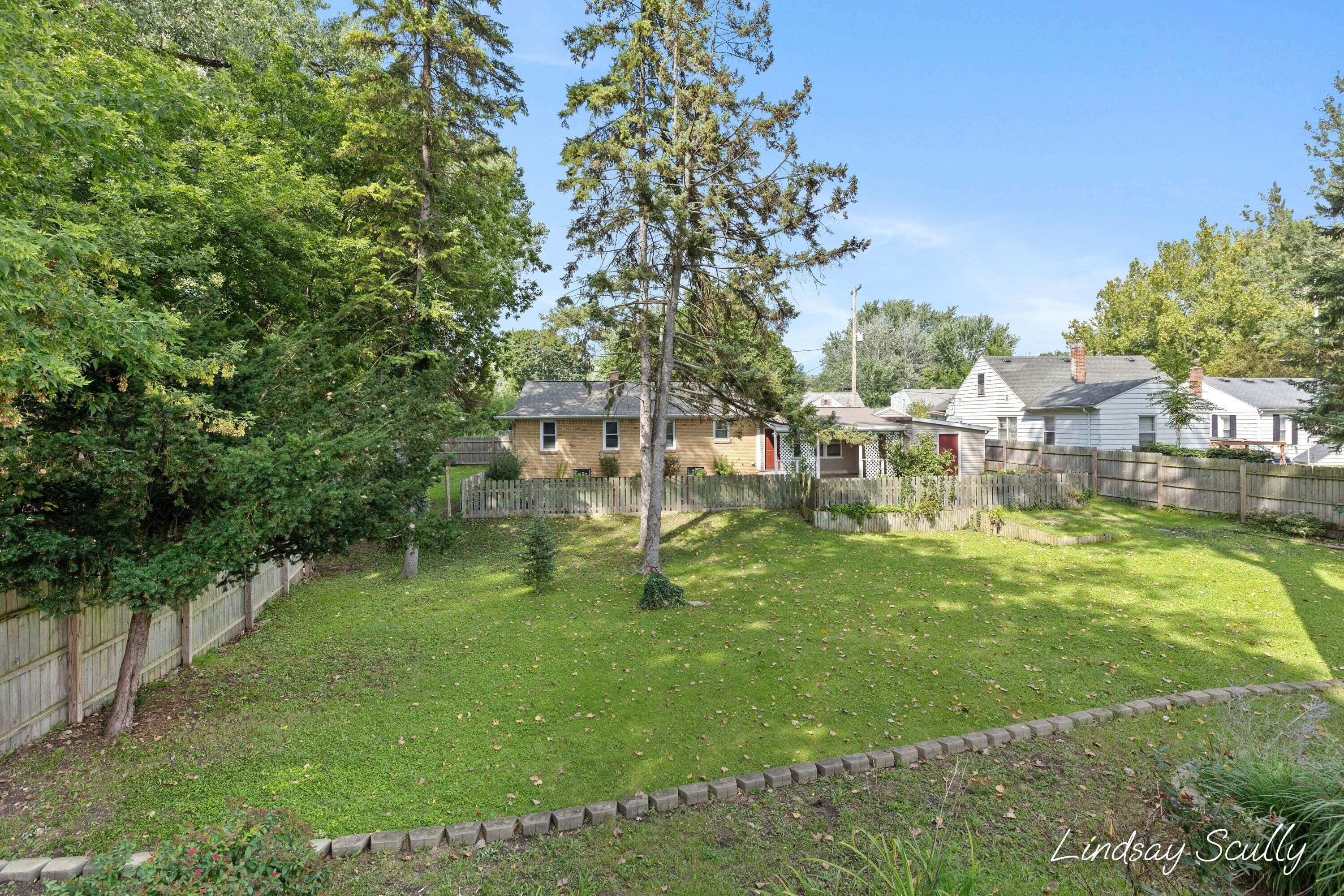 660 Everglade Drive SE Grand Rapids MI 49507