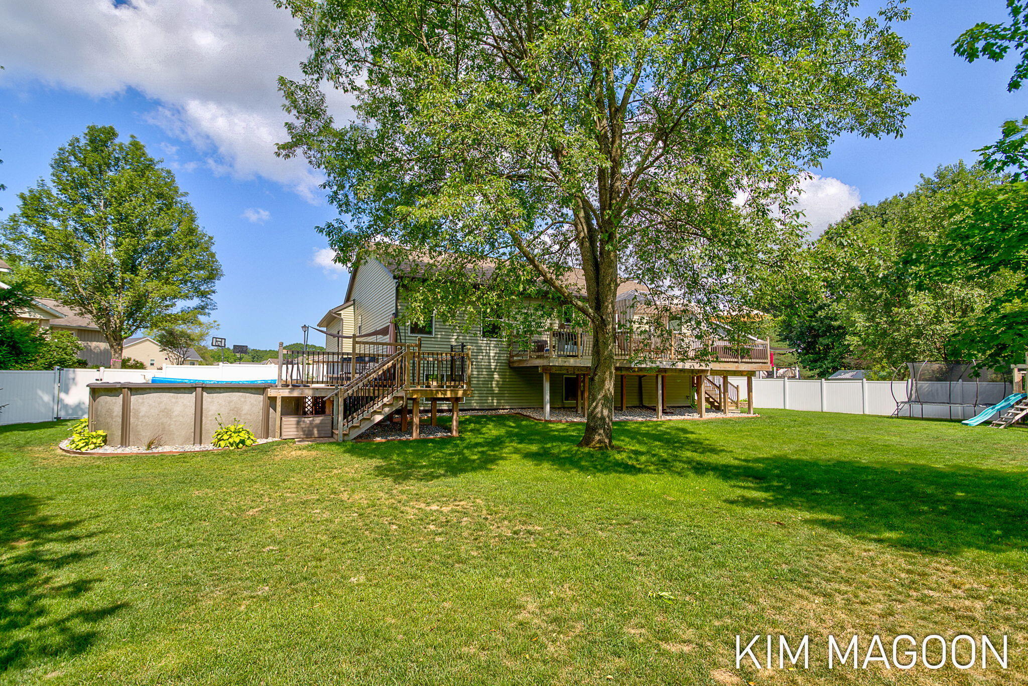 12569 Canterbury Court Grand Haven MI 49417