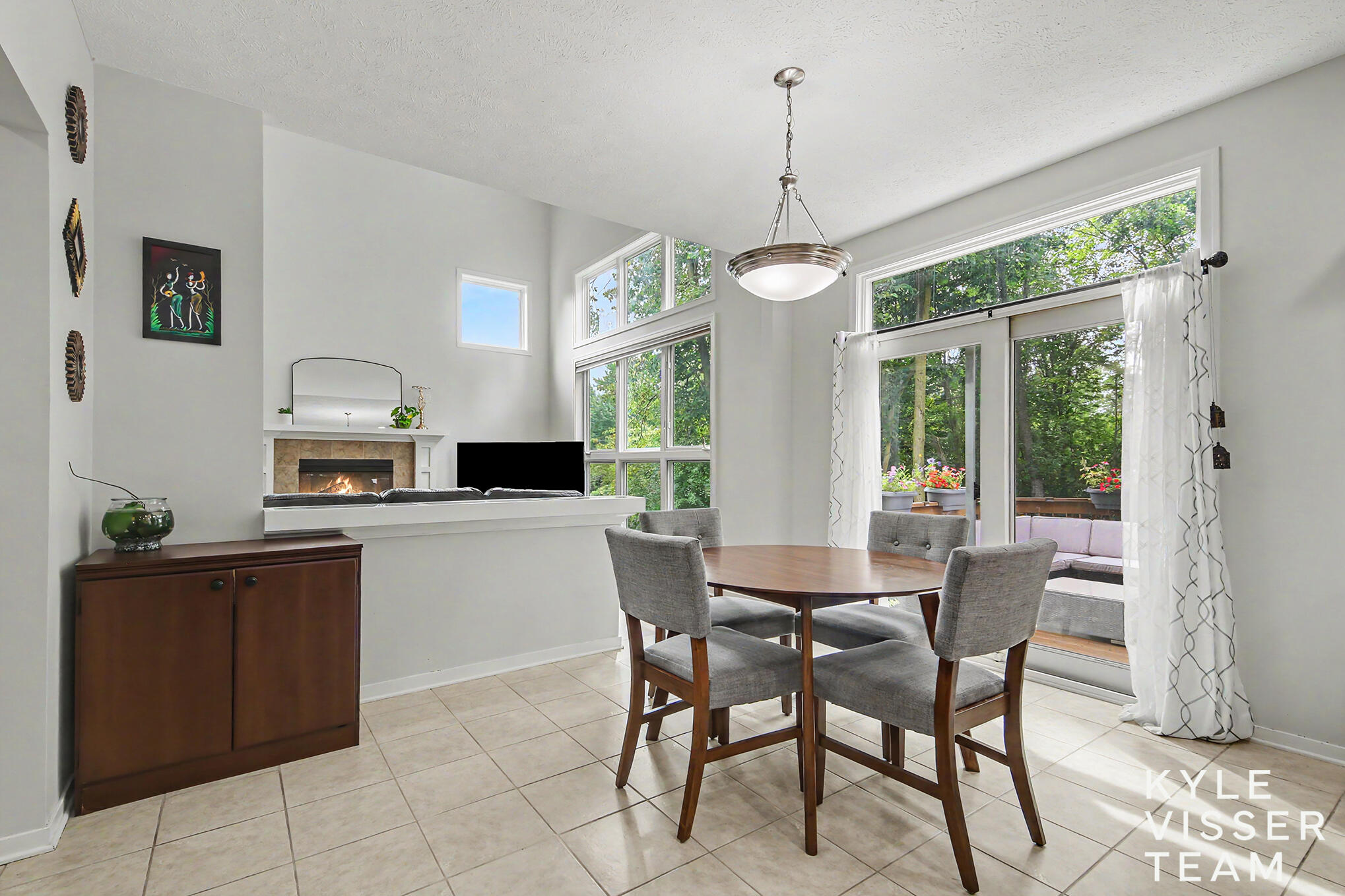 3315 Falcon Ridge Drive NE Grand Rapids MI 49525