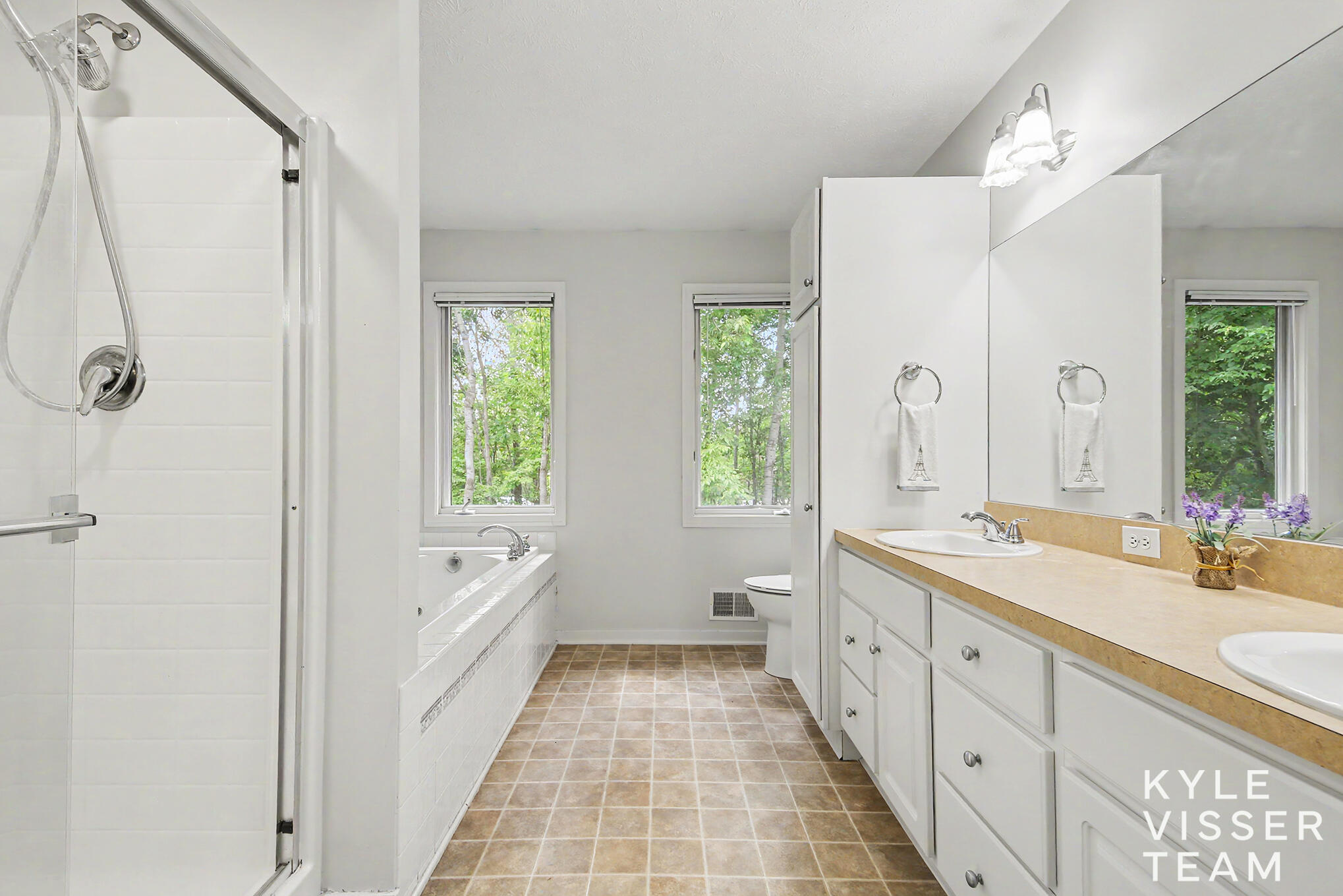 3315 Falcon Ridge Drive NE Grand Rapids MI 49525