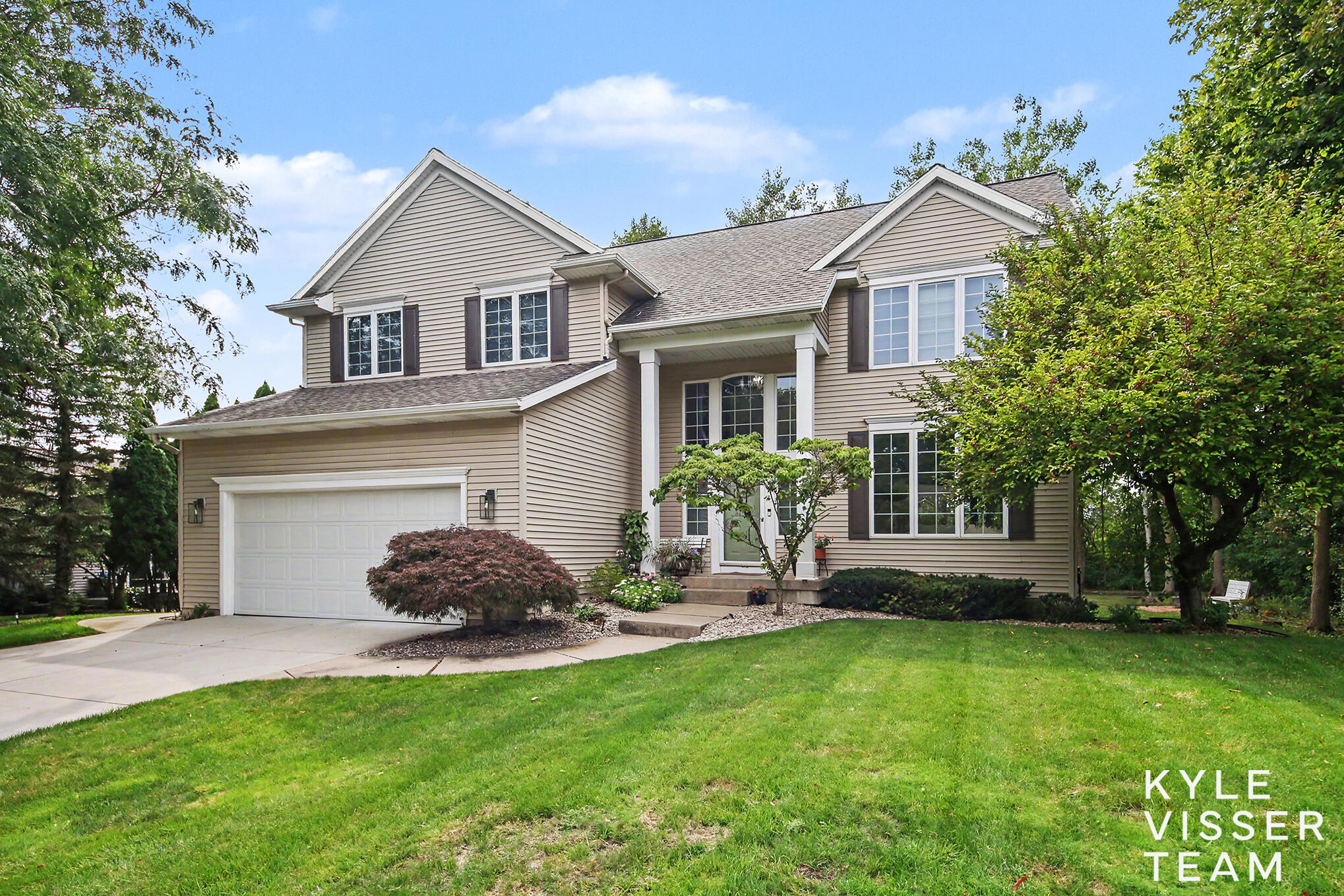 3315 Falcon Ridge Drive NE Grand Rapids MI 49525